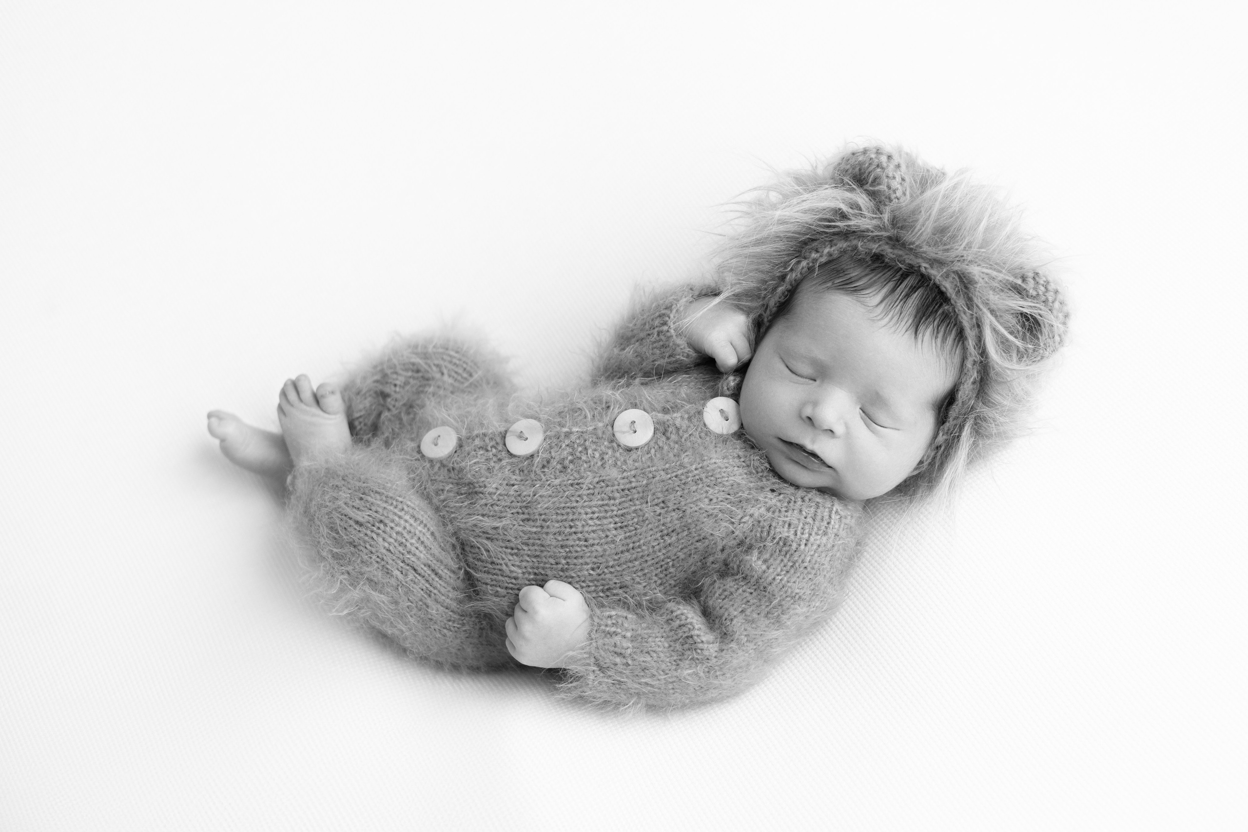 Лев. Фотограф новорожденных и детей до 18 месяцев в Уфе Эльвина