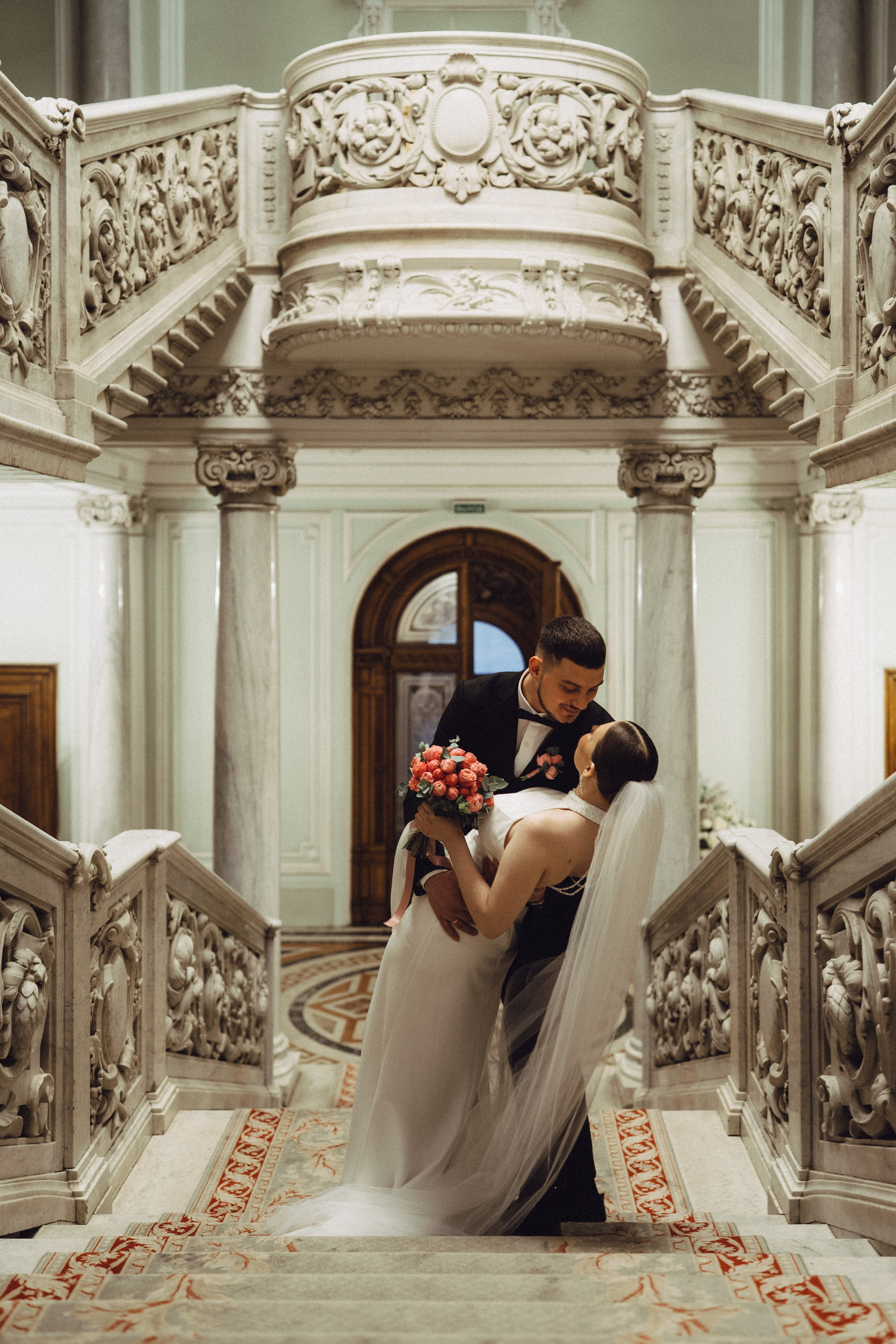СВАДЕБНАЯ СЬЕМКА В ПЕВОМ ДВОРЦЕ БРАКОСОЧЕТАНИЯ. Профессиональный фотограф, Санкт-Петербург — Виктория Богомолова