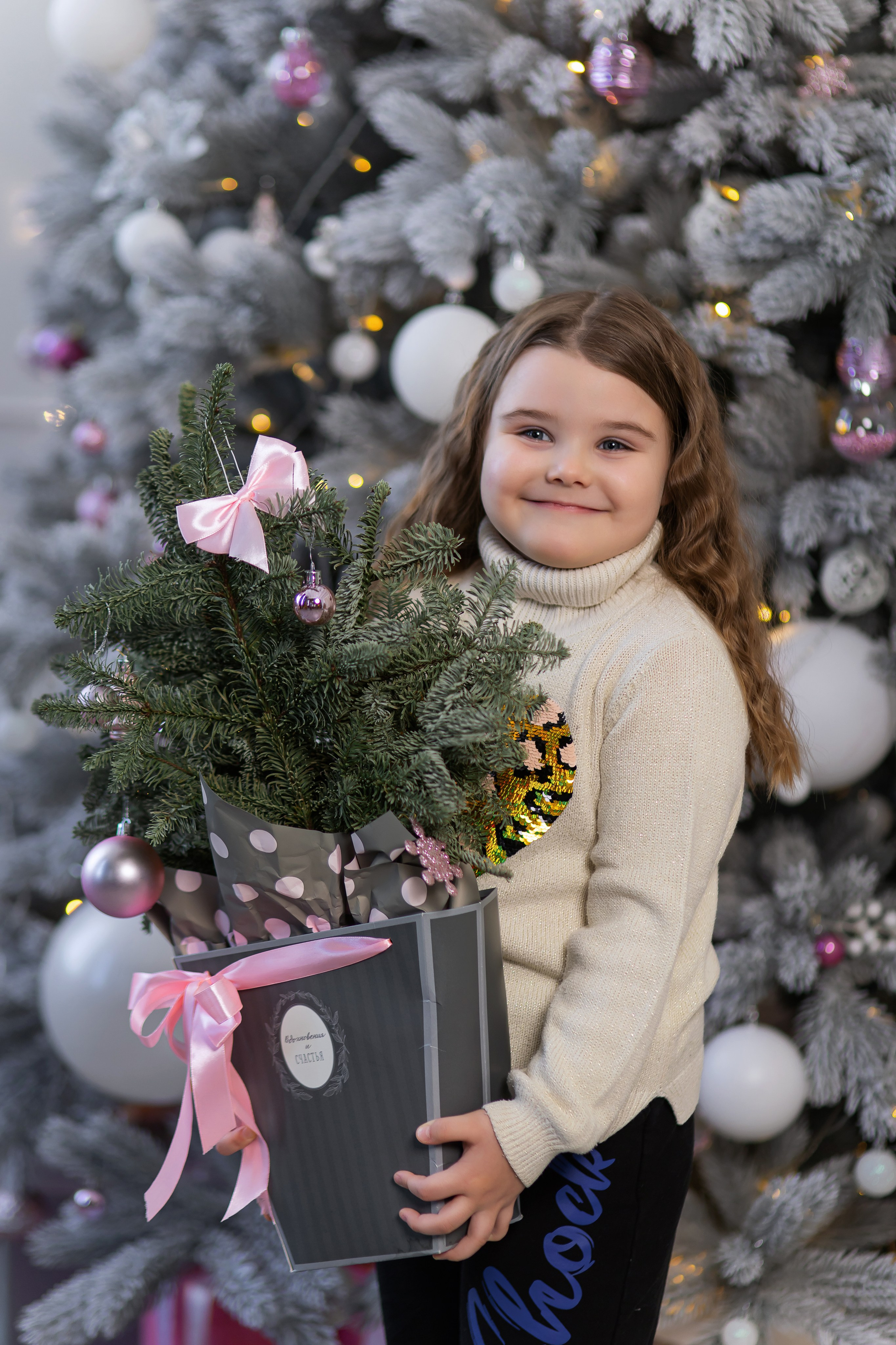 Ваши фотографии. Интерьерная фотостудия Background в Омске