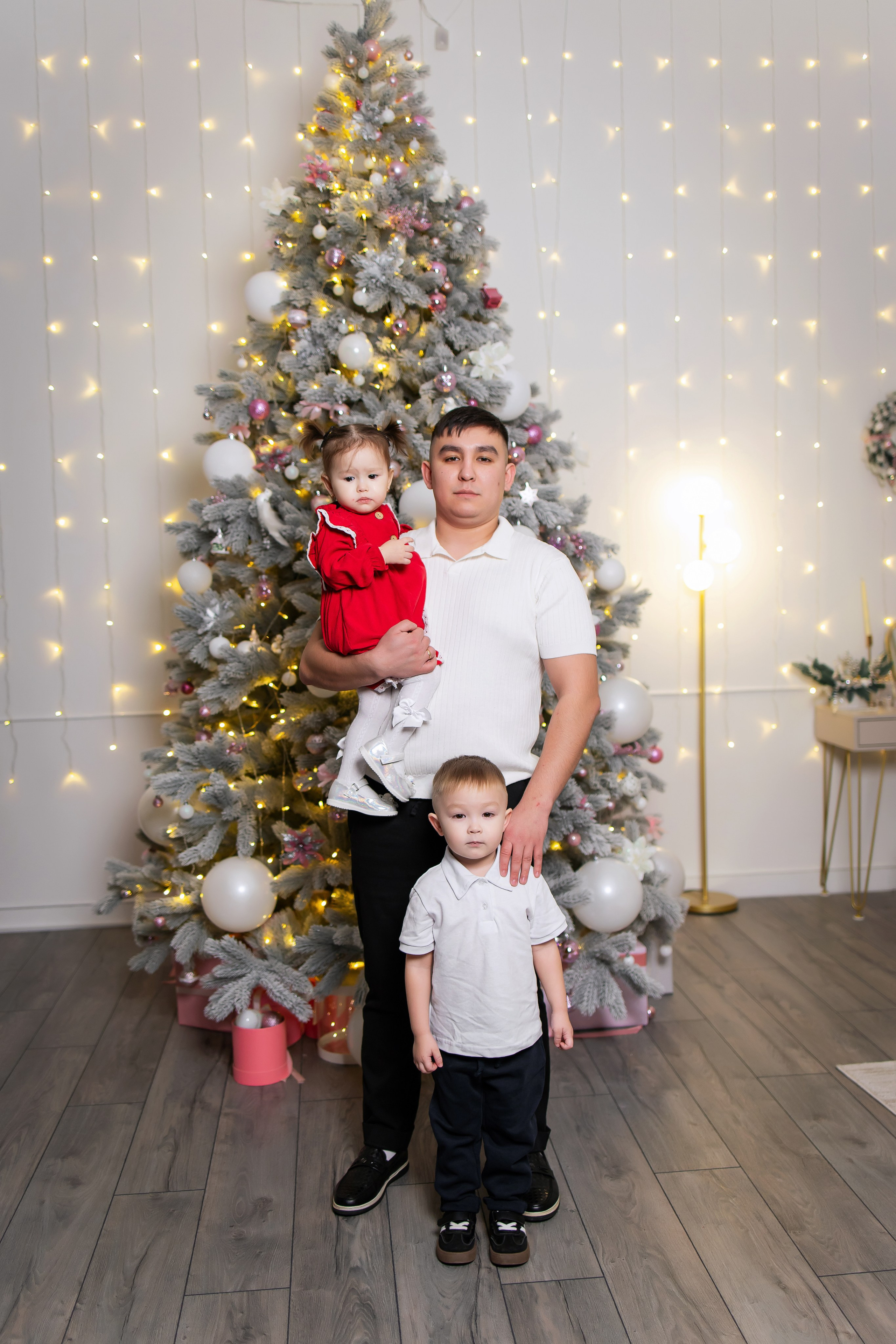 Ваши фотографии. Интерьерная фотостудия Background в Омске