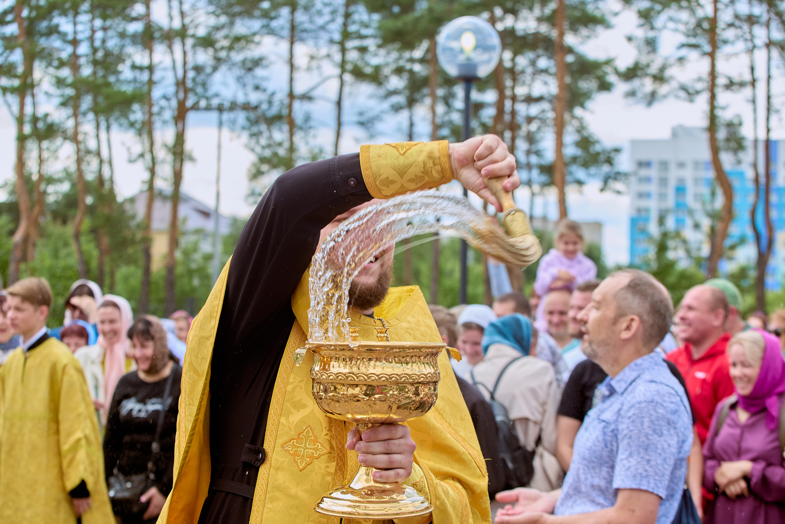 Фотографии портретов Крестного хода в Дзержинске