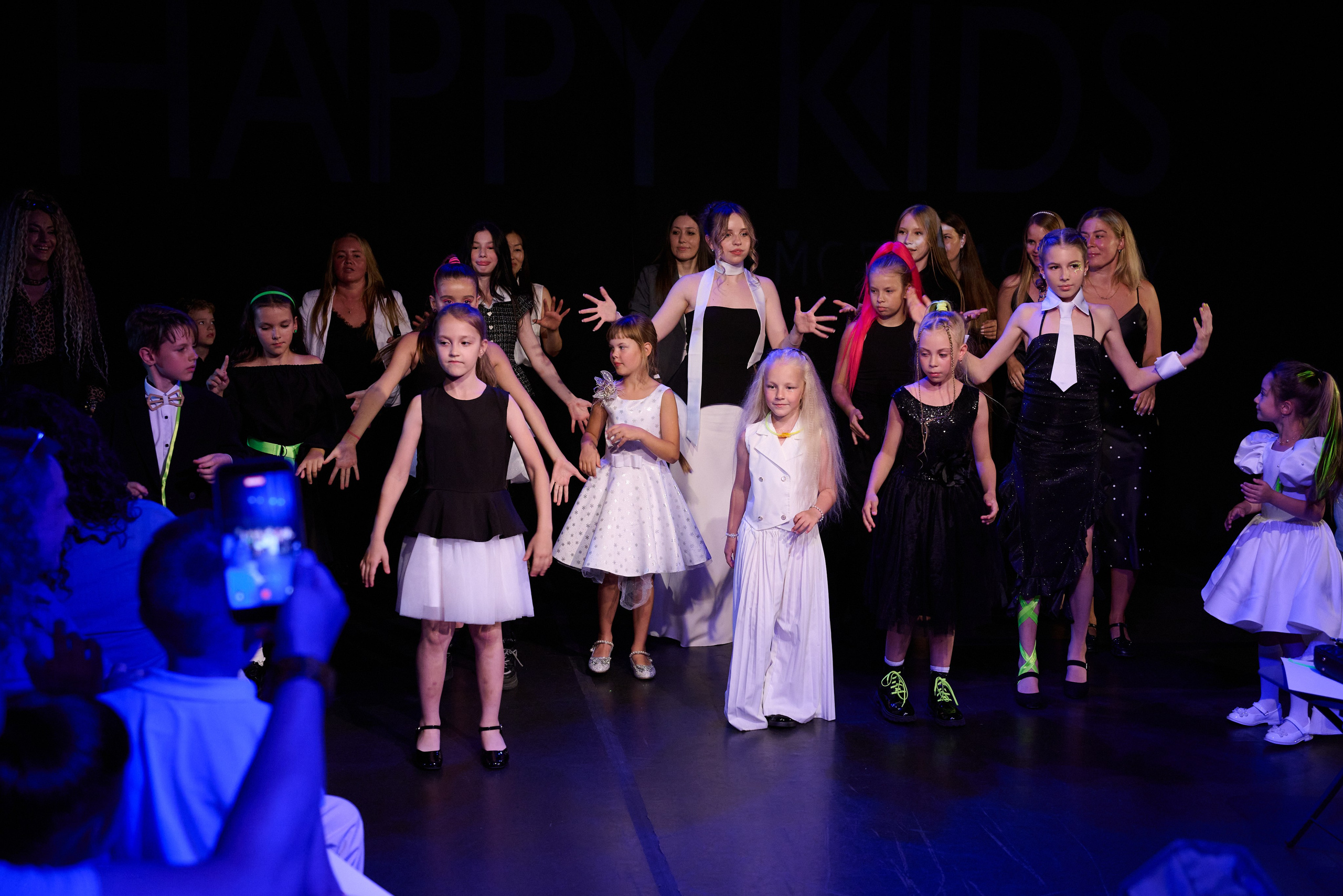 Выпускной модельной школы Happy Kids. Портретный фотограф Санкт-Петербург Владимир Веселов
