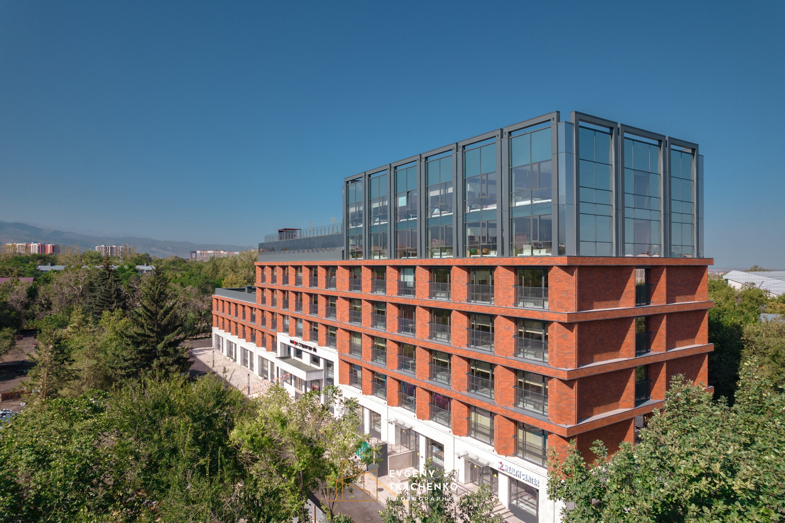 Общежитие университета NarXoz в Алматы. Архитектурный и интерьерный фотограф в Казахстане