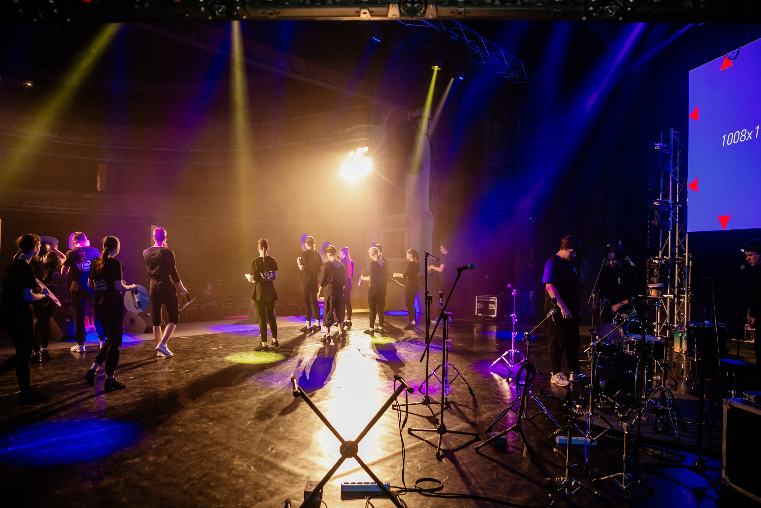 Закулисье.«Зеркало Сцены 2023». Фотограф Ершова Светлана