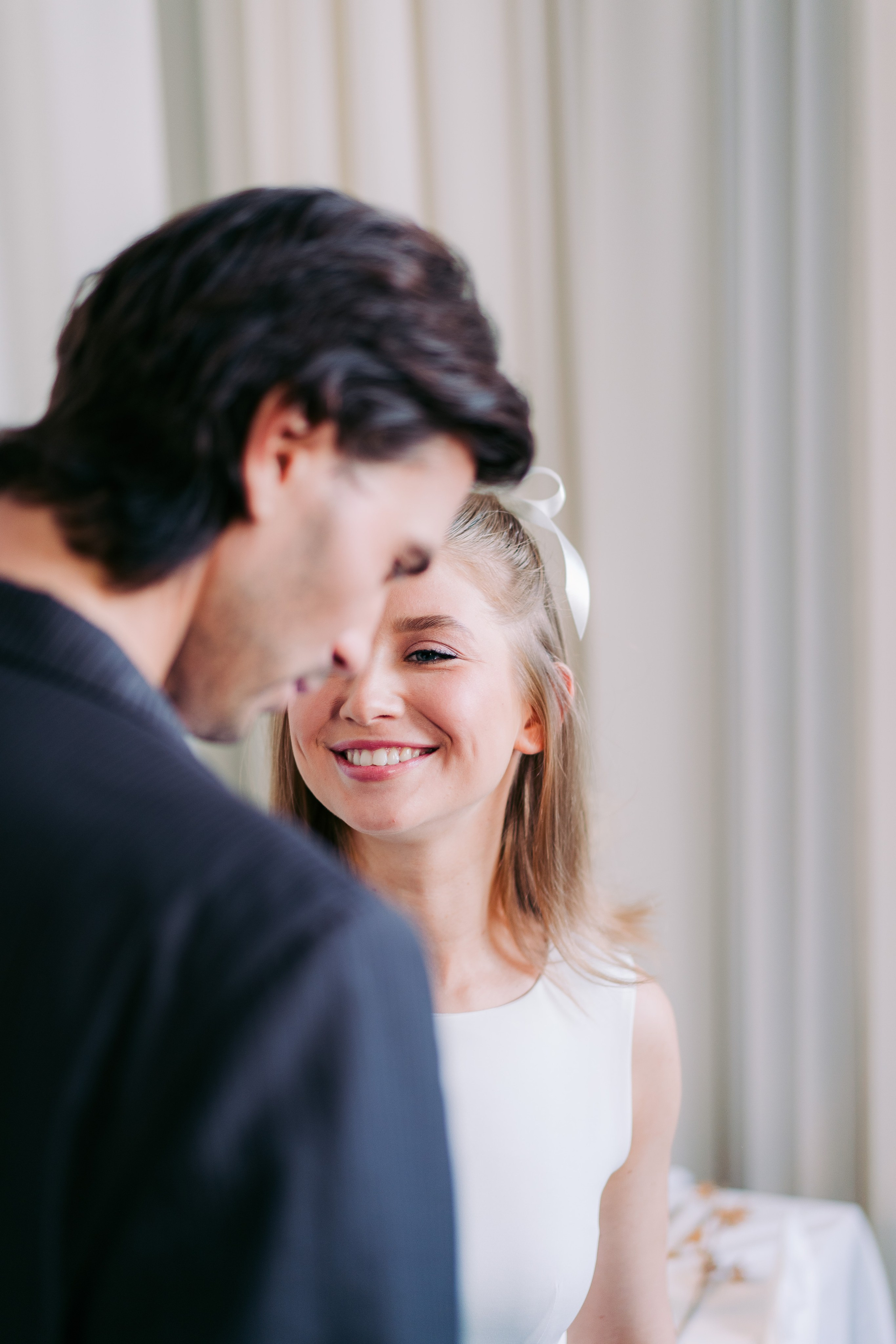 Свадебная фотосессия для двоих в студии, камерная свадьба в Москве