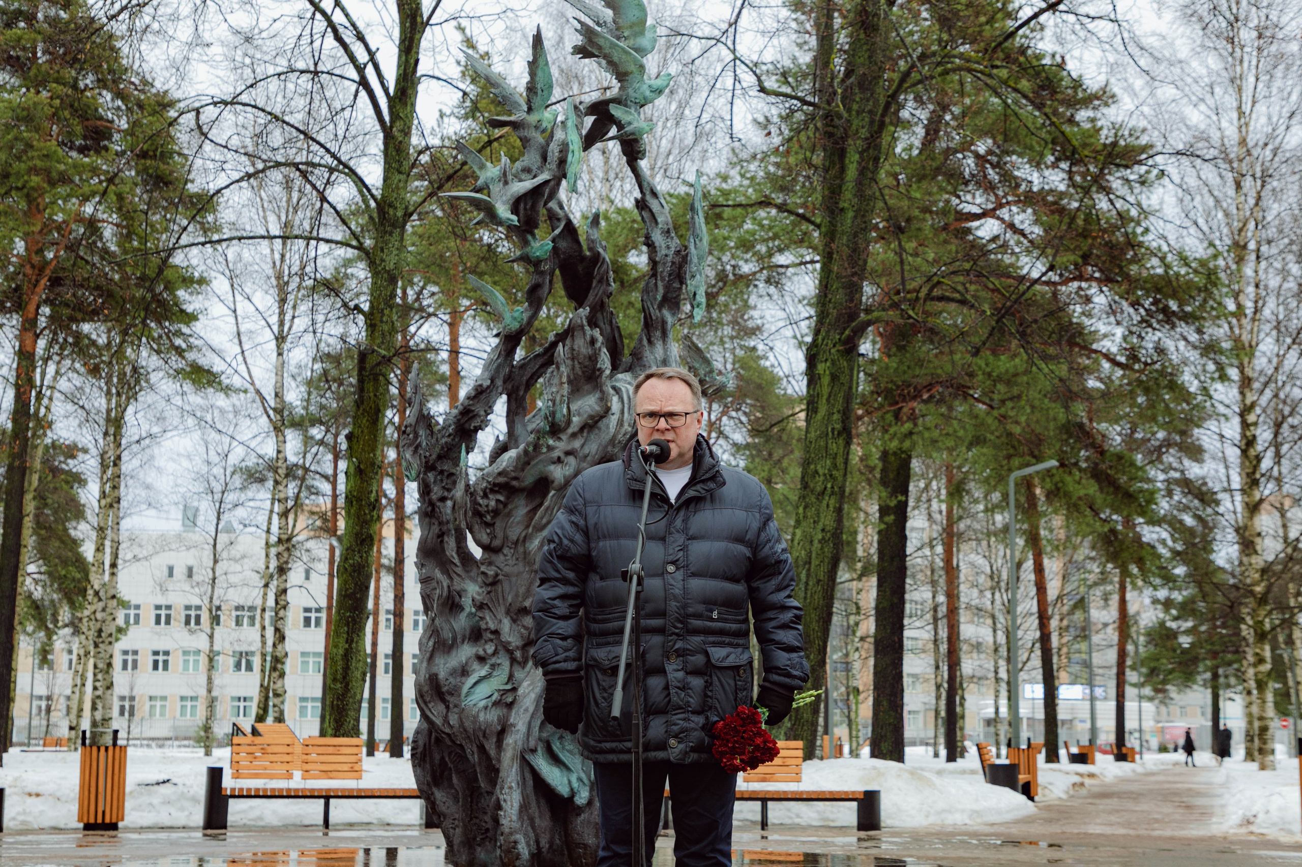 Открытие памятника «Погибшим в пандемию Ковид-19». Репортажный и концертный фотограф в Санкт-Петербурге Адмакина Дарья