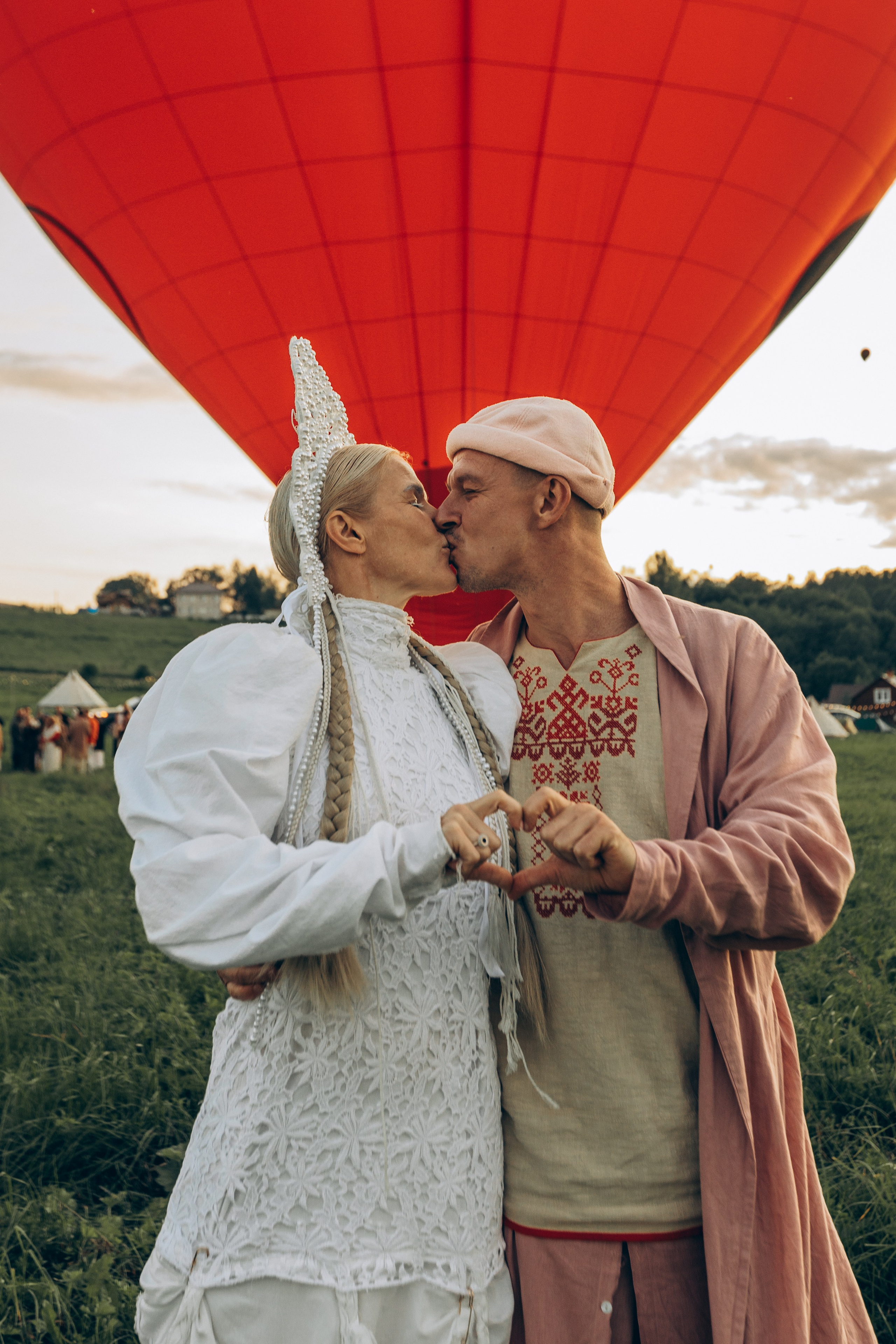 Юлия & Алексей Этно Свадьба. Свадебный и семейный фотограф в Москве Анастасия. Помогу вам быть собой и создам теплые, живые фотографии. Семейный фотограф в Дмитрове