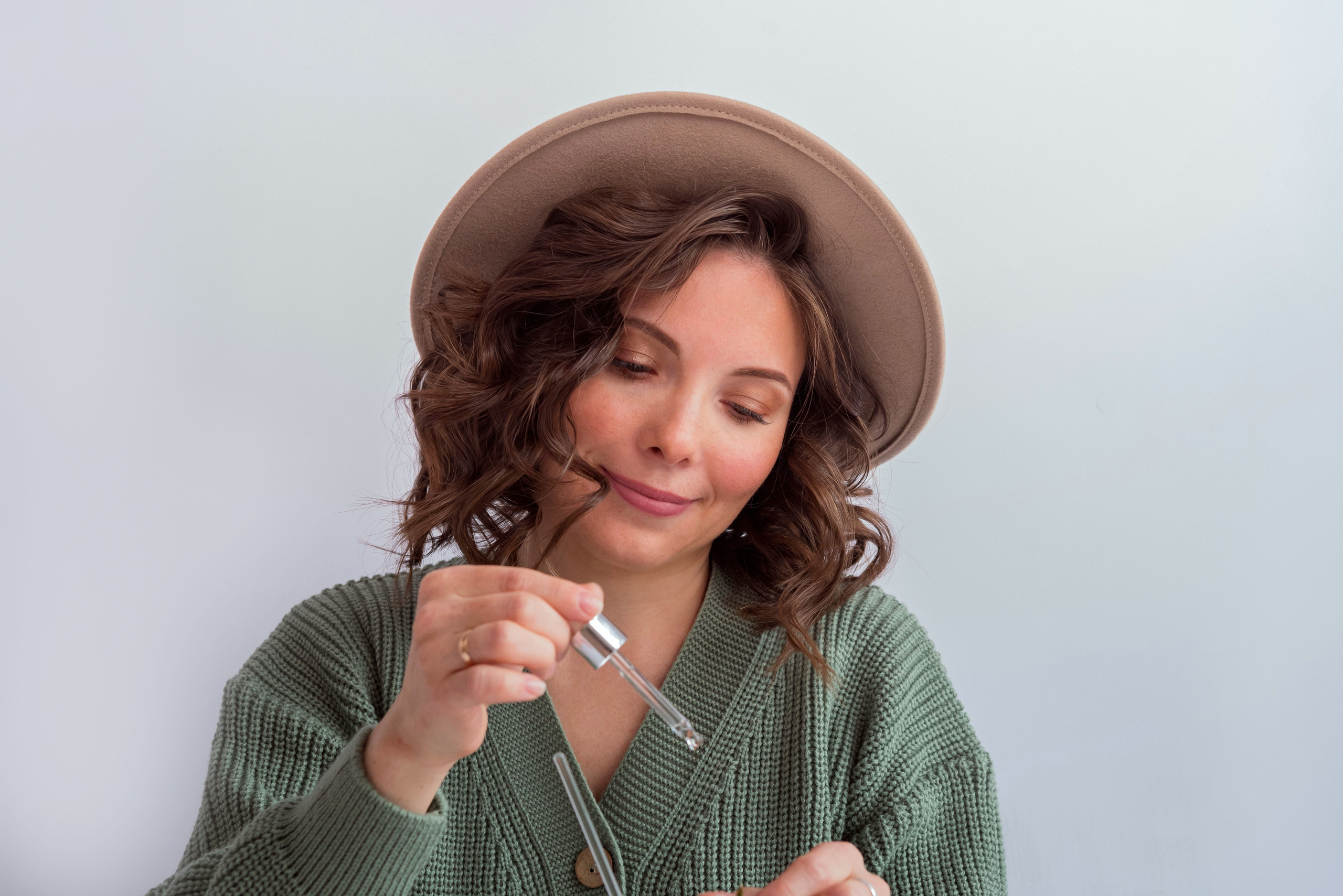 Контент для мастера по мыловарению. КОНТЕНТ/ЖЕНСКИЙ ФОТОГРАФ МЕДВЕДЕВА НАТАЛЬЯ