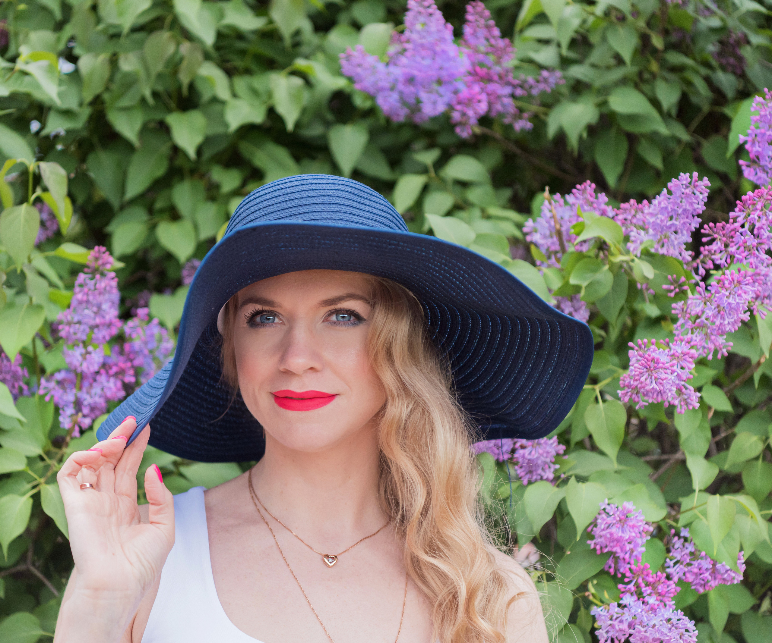 Фотопрогулка в цветении с прекрасной Татьяной. КОНТЕНТ/ЖЕНСКИЙ ФОТОГРАФ МЕДВЕДЕВА НАТАЛЬЯ