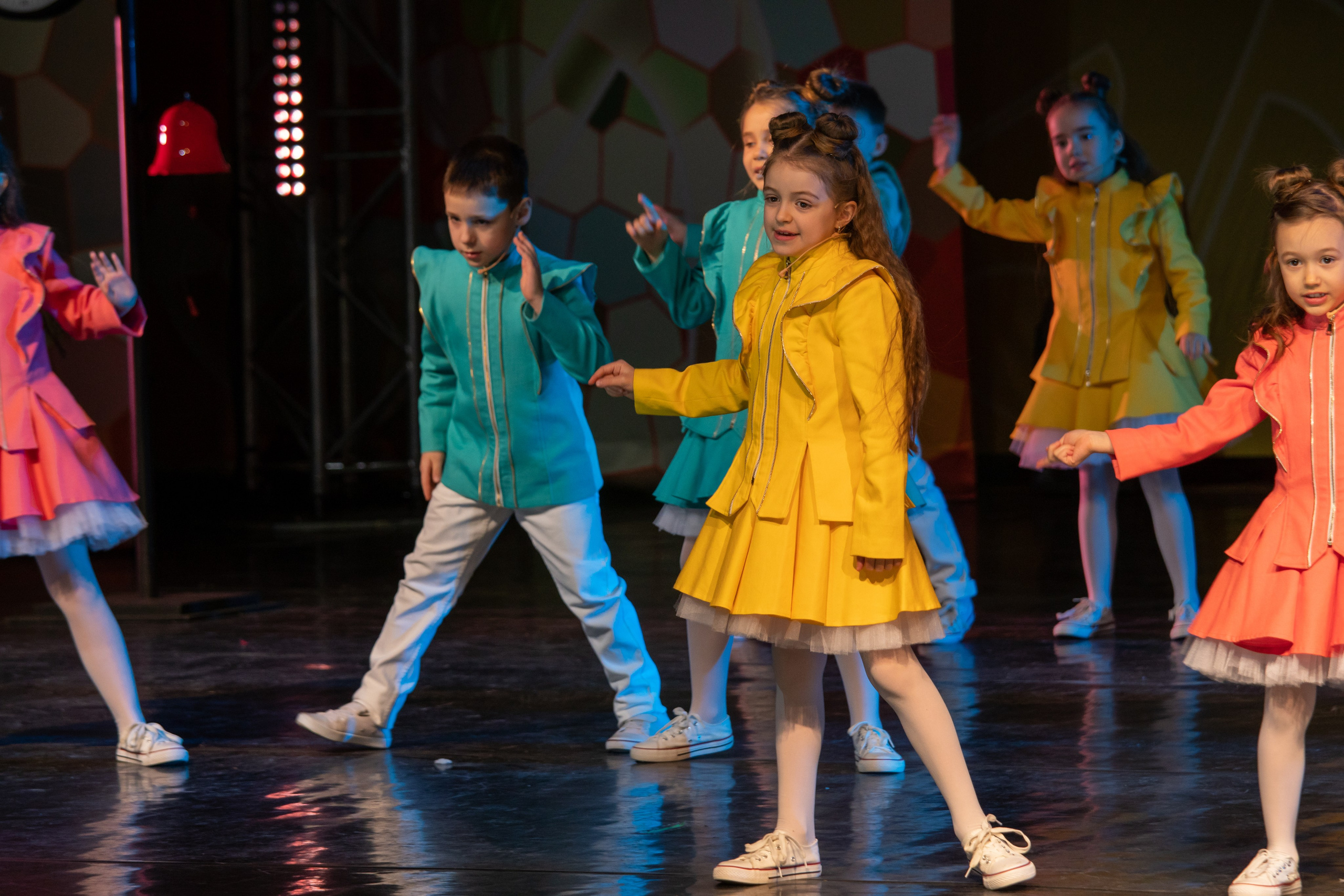 Съёмка концерта для Домисольки, большой концертный зал Космос. «Студия DRONAVT`s» — видеосъёмка и фотография г. Москва