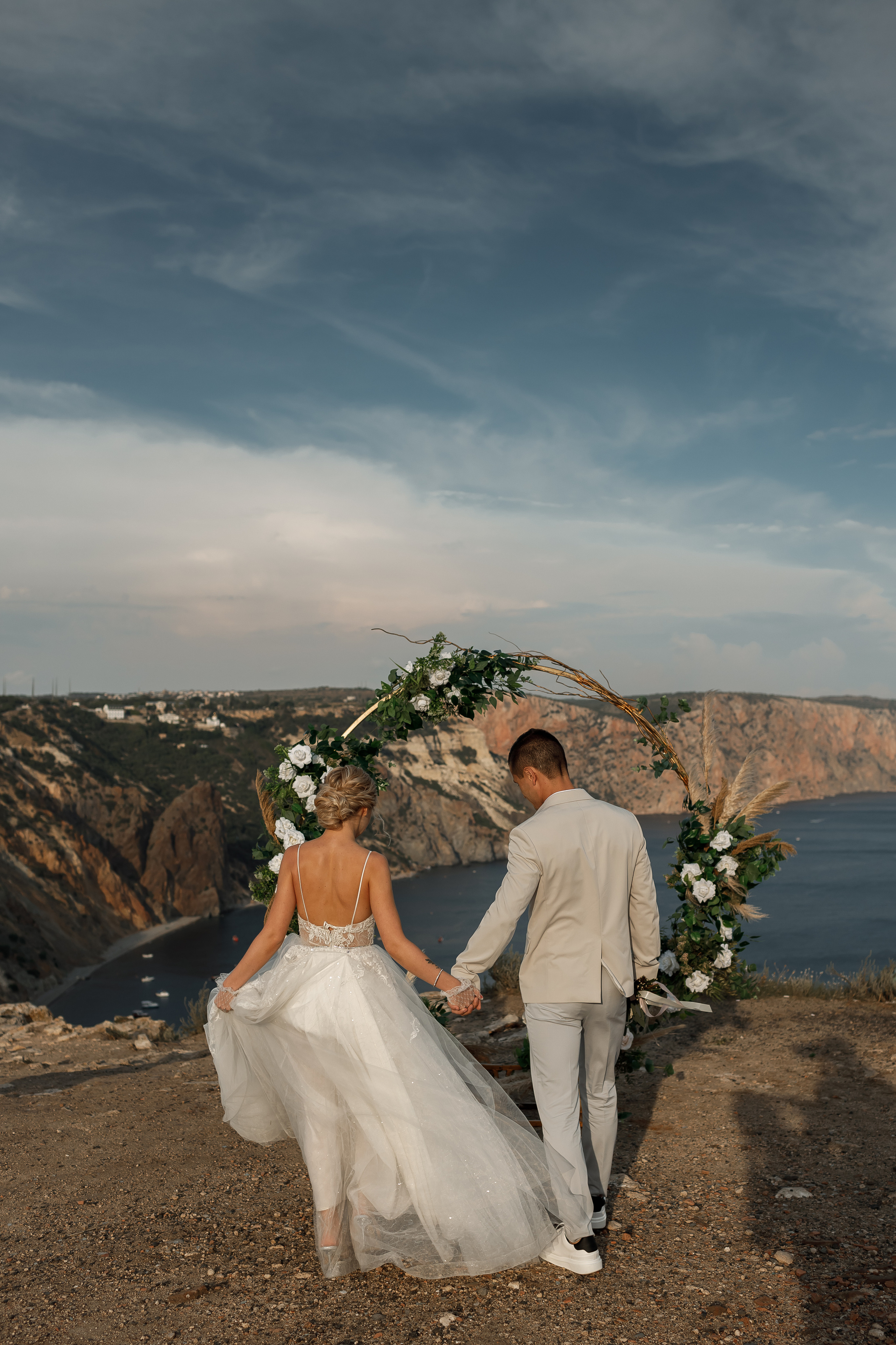 Свадьба для двоих полный день. Свадебный и семейный фотограф в Крыму и Севастополе Дарья Королева
