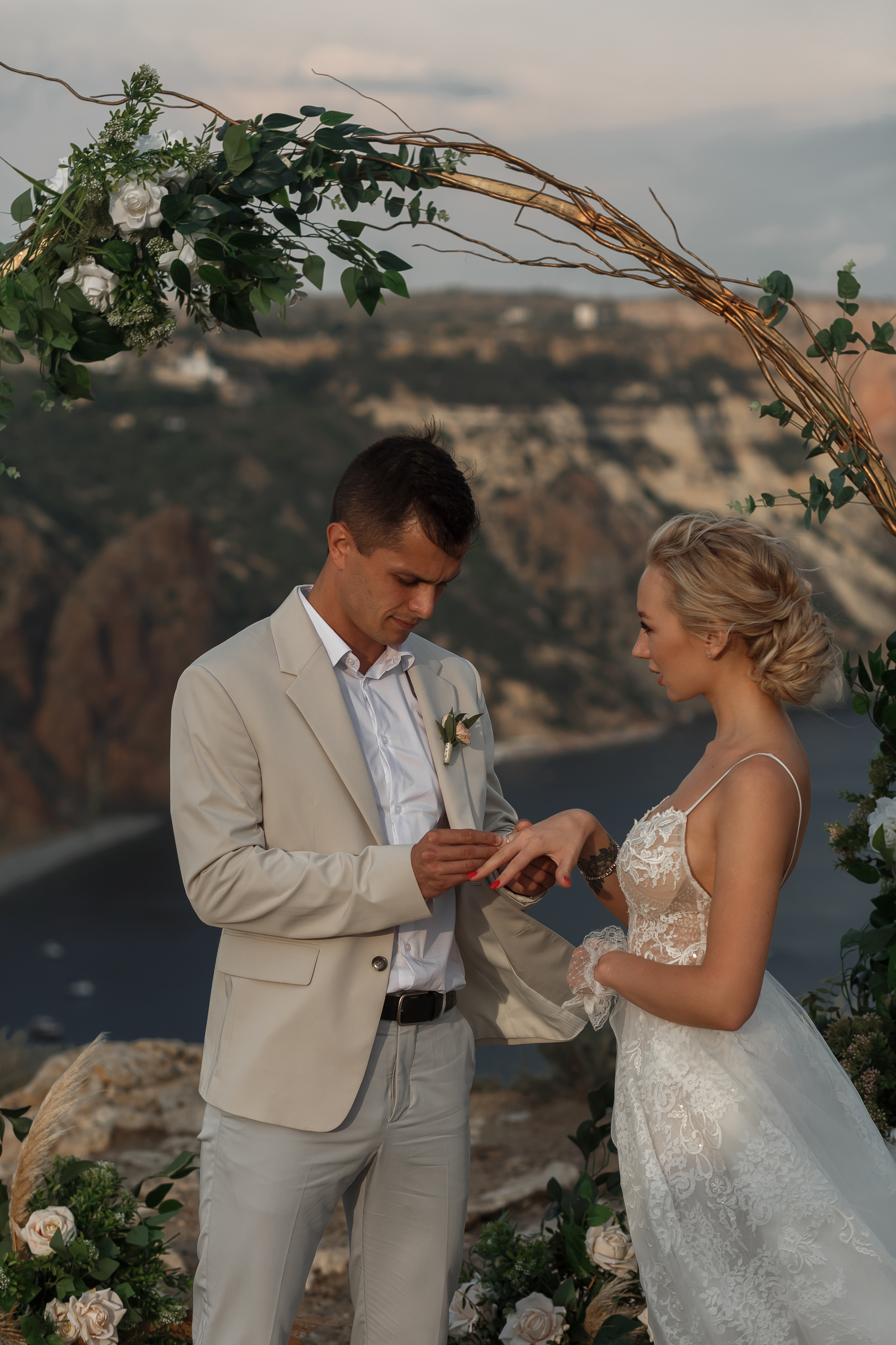 Свадьба для двоих полный день. Свадебный и семейный фотограф в Крыму и Севастополе Дарья Королева