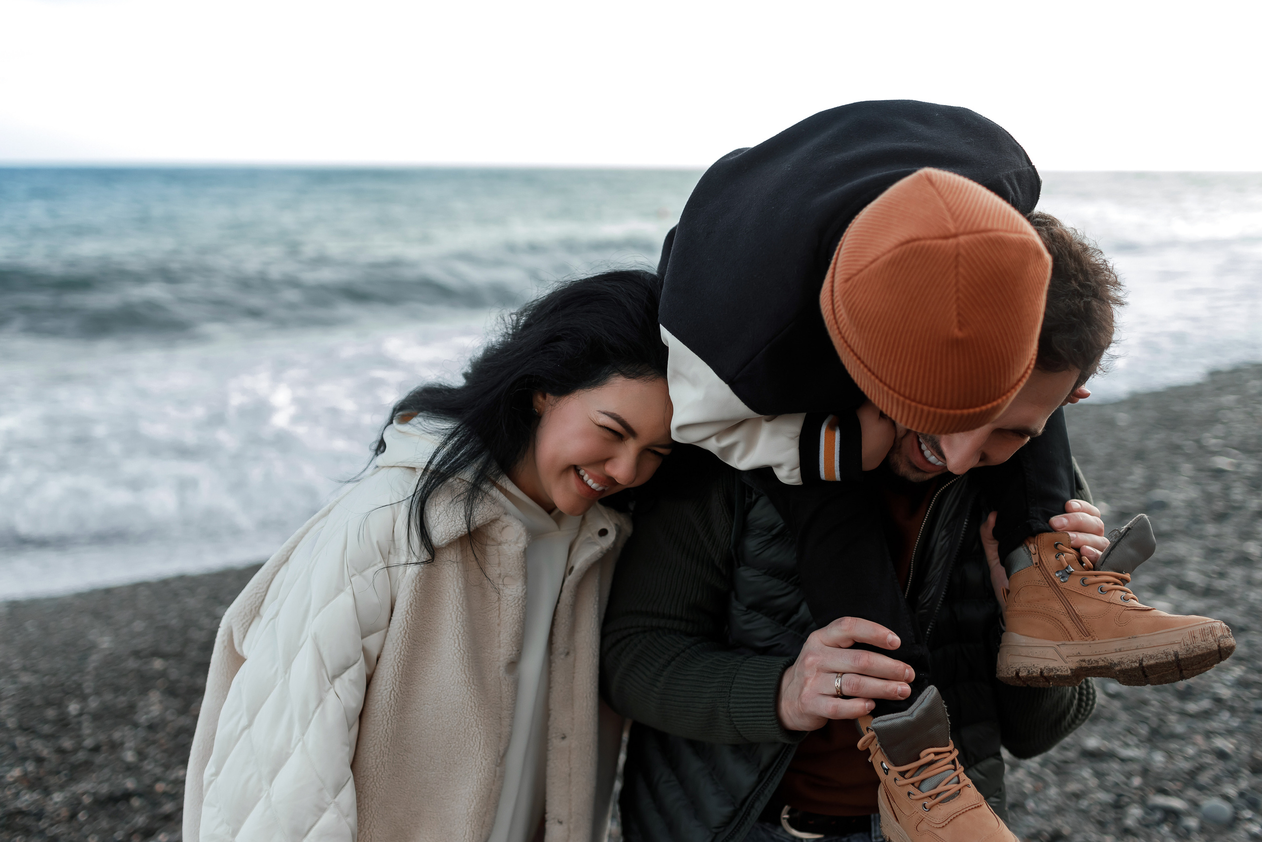 Семейная съёмка у моря. Свадебный и семейный фотограф в Крыму и Севастополе Дарья Королева