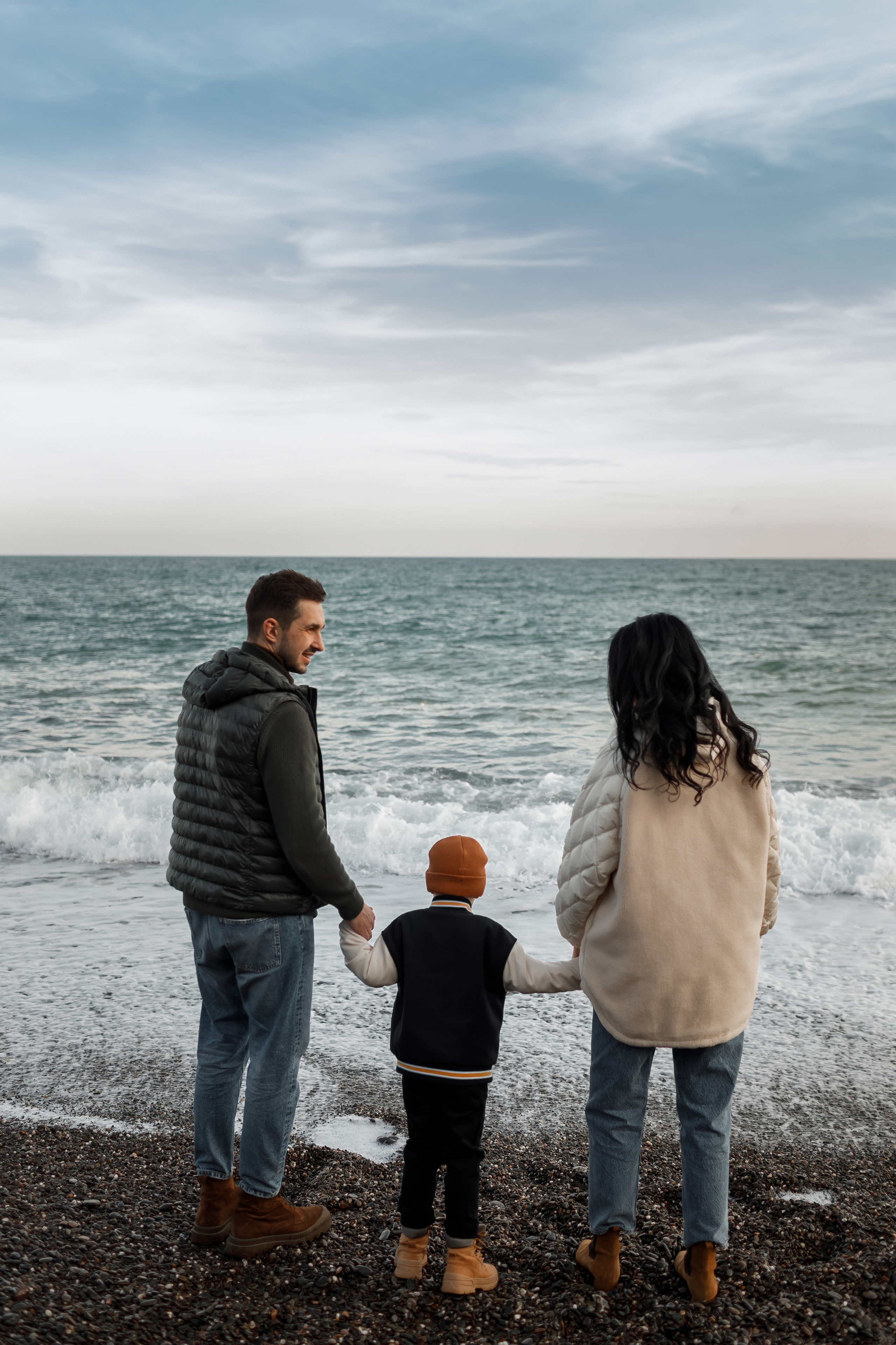 Семейная съёмка у моря. Свадебный и семейный фотограф в Крыму и Севастополе Дарья Королева