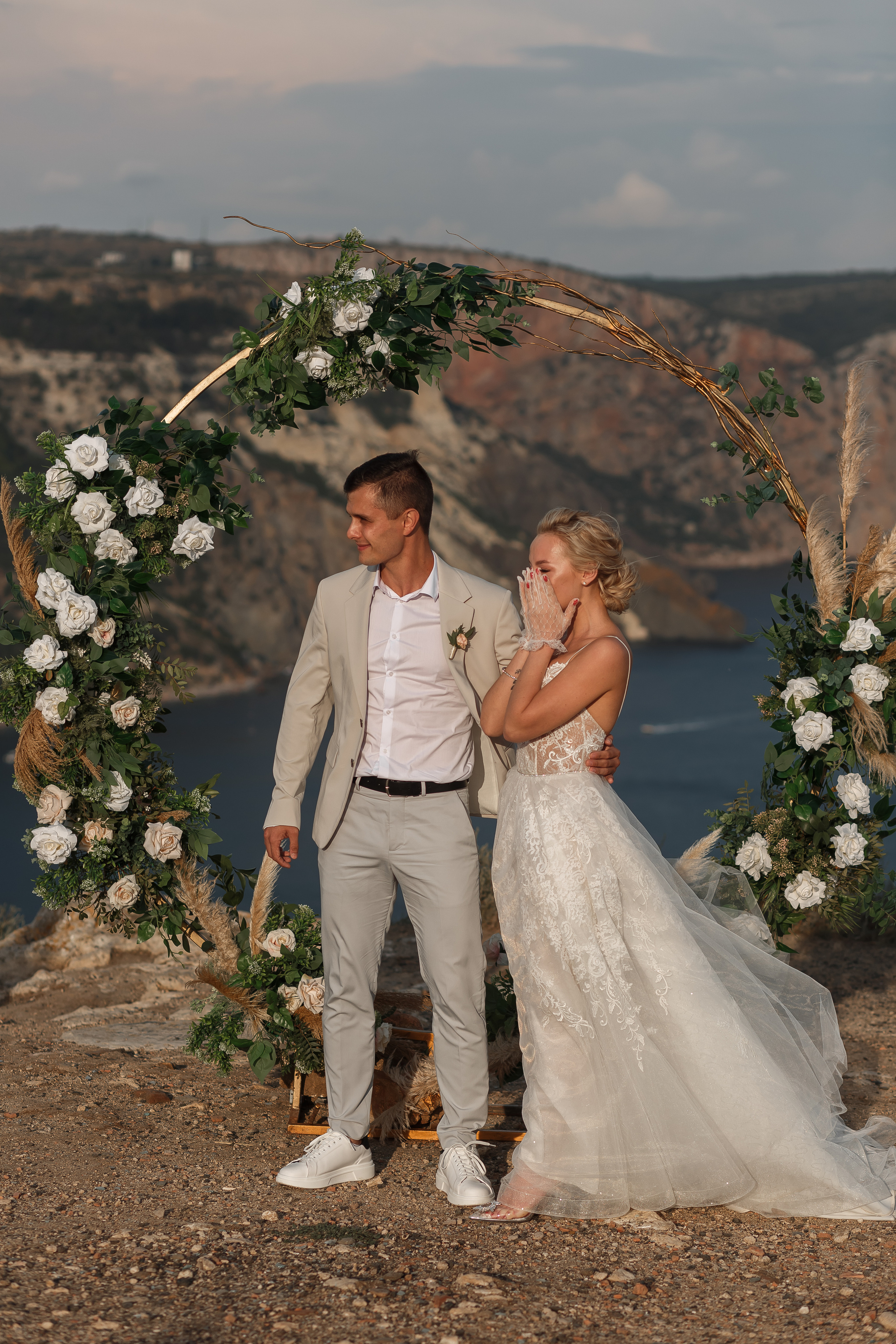 Свадьба для двоих полный день. Свадебный и семейный фотограф в Крыму и Севастополе Дарья Королева