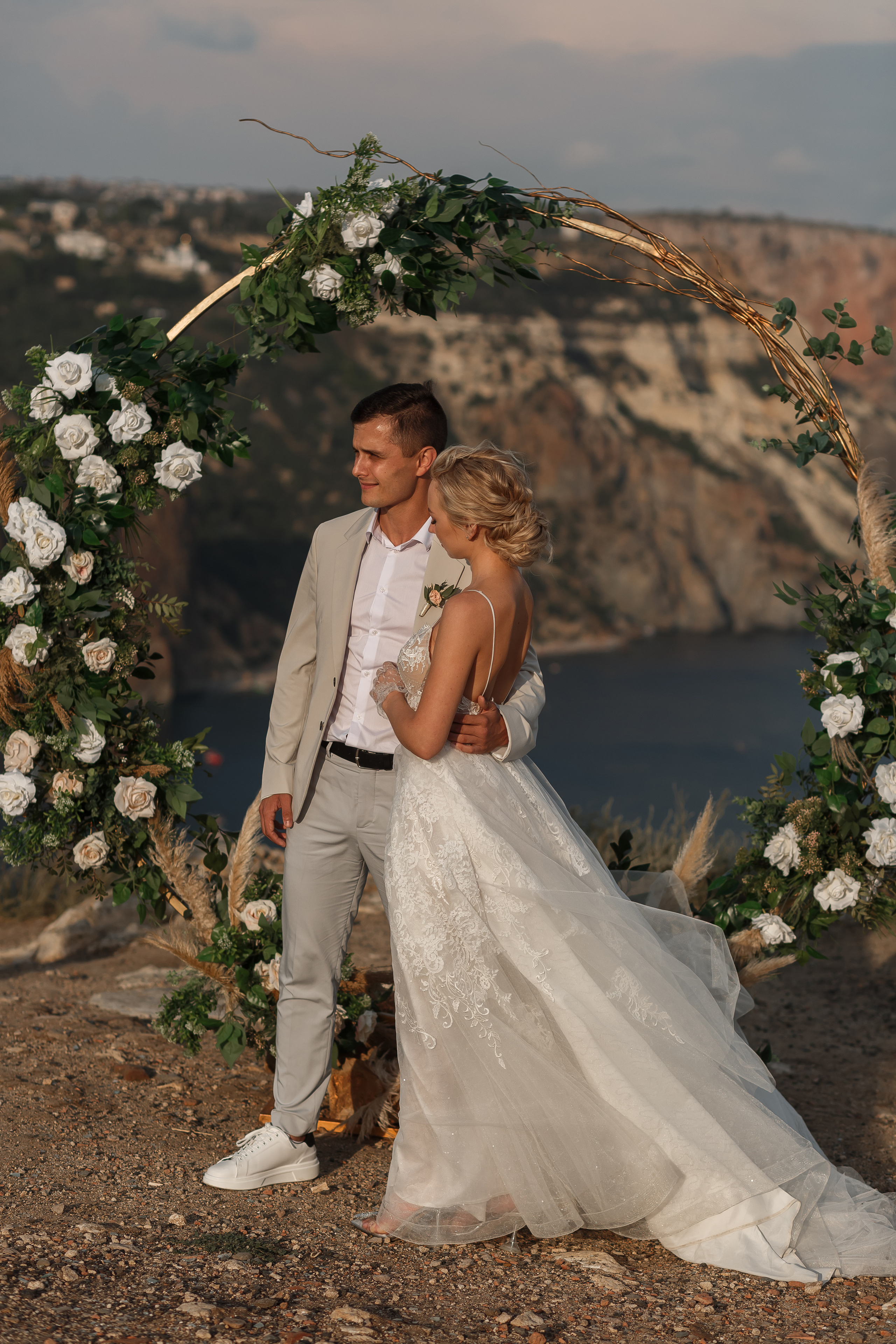 Свадьба для двоих полный день. Свадебный и семейный фотограф в Крыму и Севастополе Дарья Королева