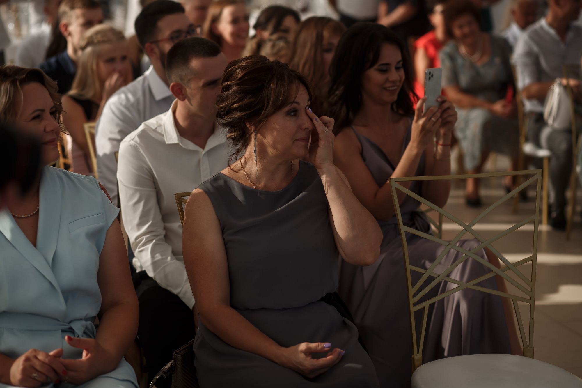 Свадебная прогулка в лесу. Свадебный и семейный фотограф в Крыму и Севастополе Дарья Королева