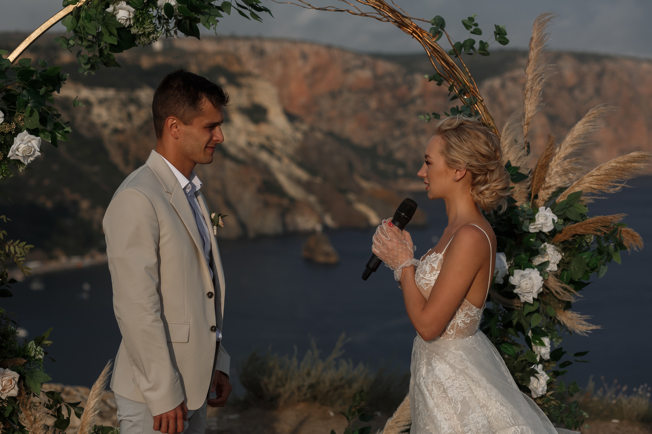 Свадьба для двоих полный день. Свадебный и семейный фотограф в Крыму и Севастополе Дарья Королева