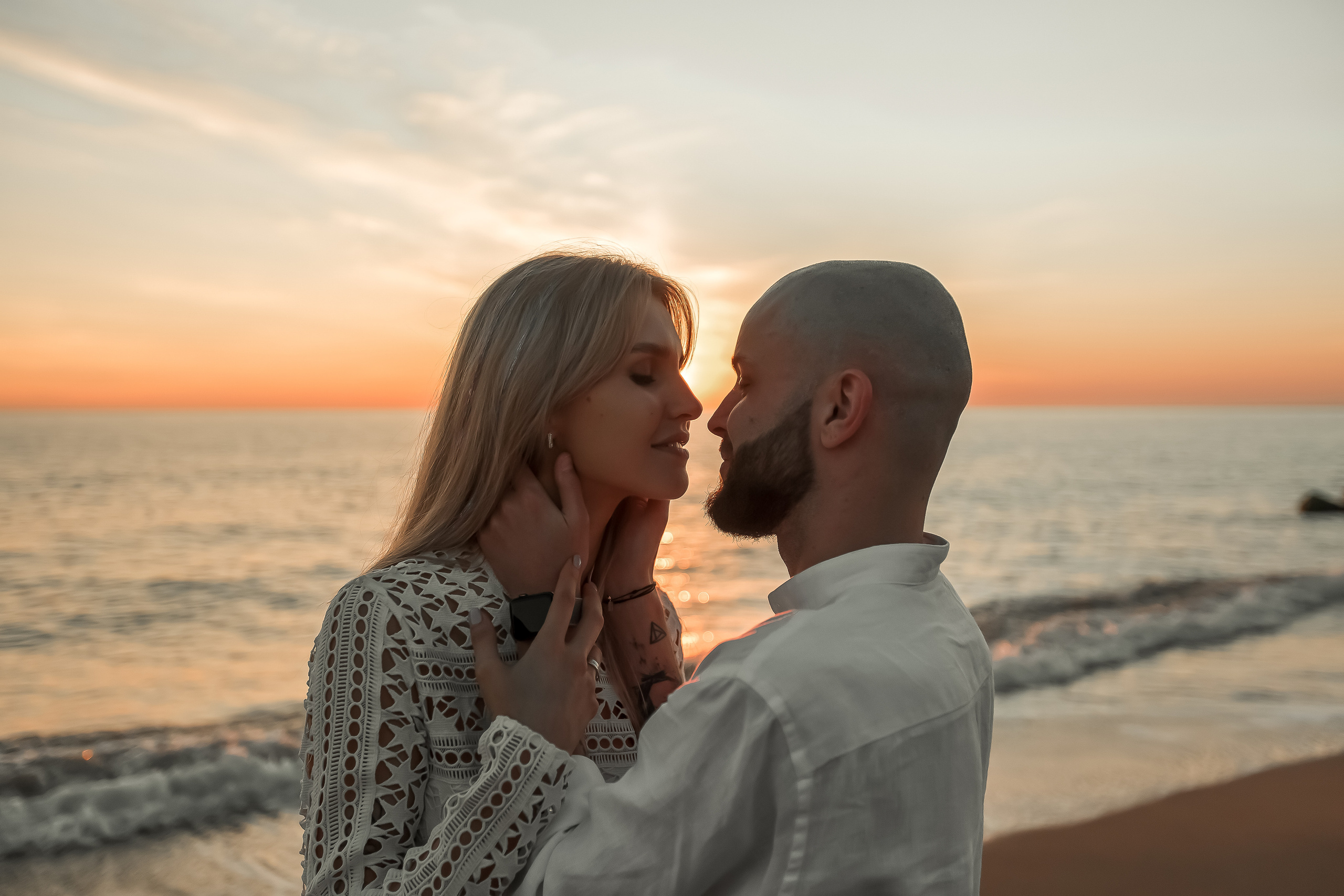 Влад и Валя прогулка у моря. Свадебный и семейный фотограф в Крыму и Севастополе Дарья Королева