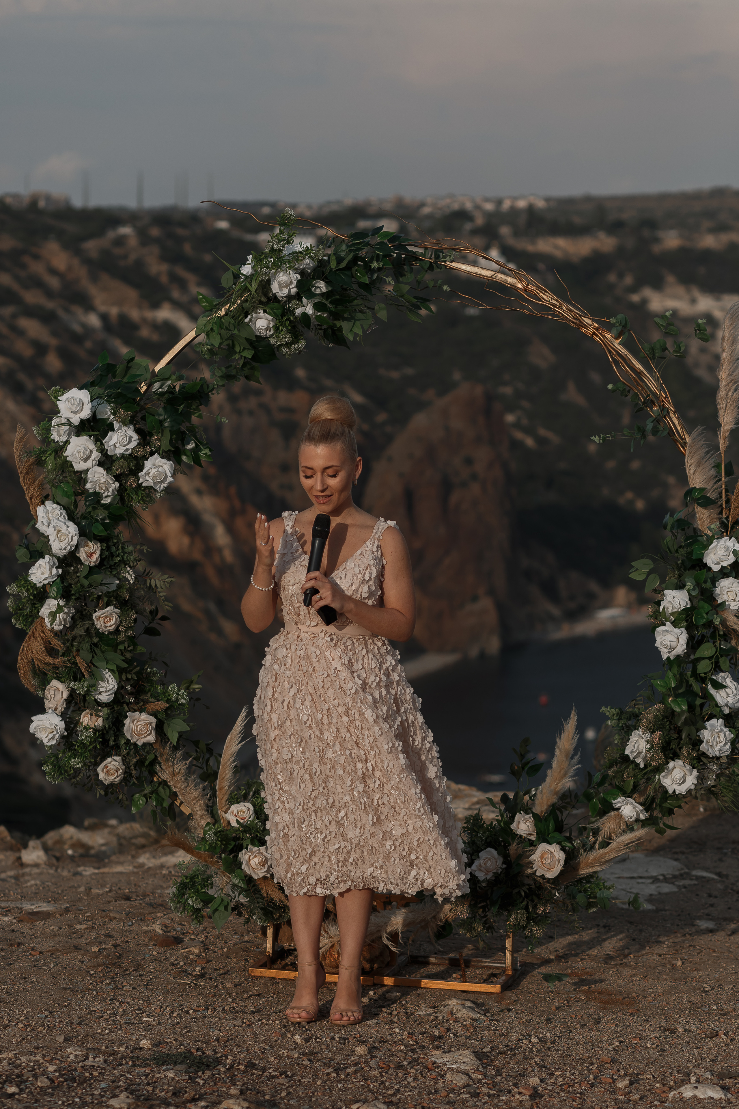 Свадьба для двоих полный день. Свадебный и семейный фотограф в Крыму и Севастополе Дарья Королева