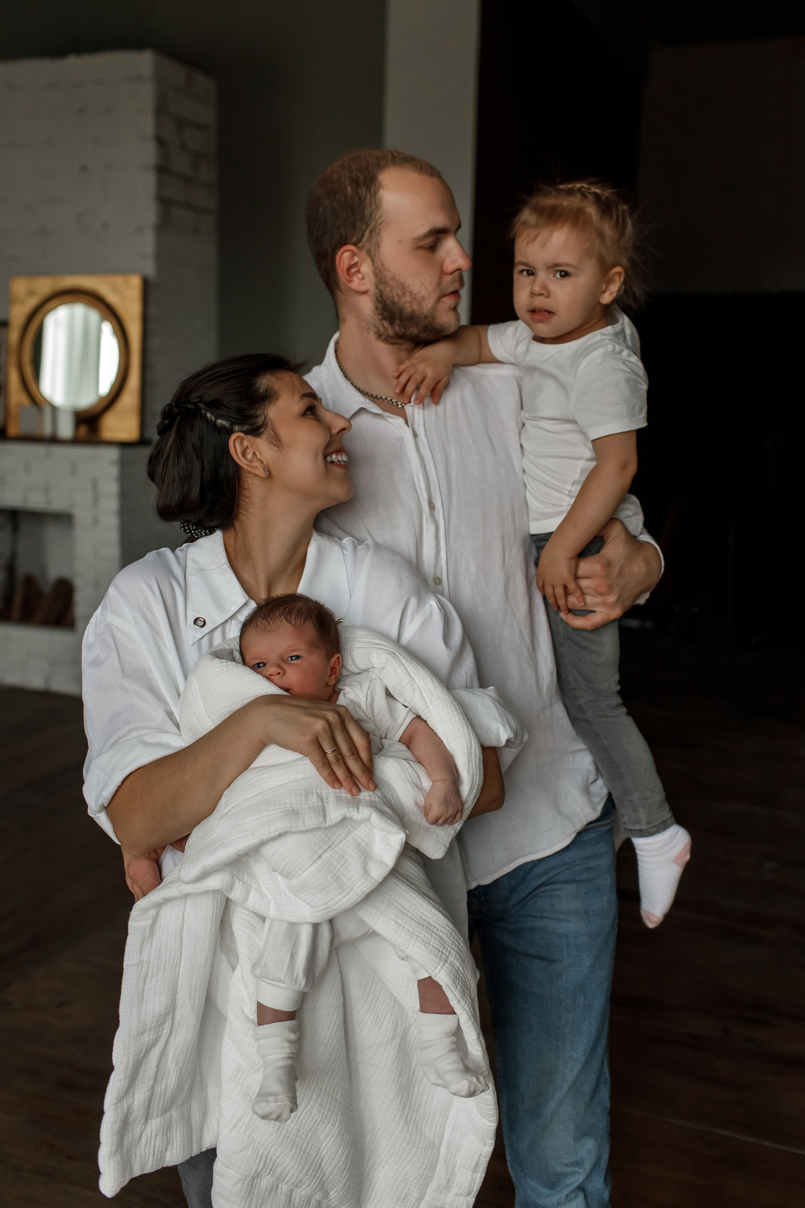 Студийная съёмка. Свадебный и семейный фотограф в Крыму и Севастополе Дарья Королева