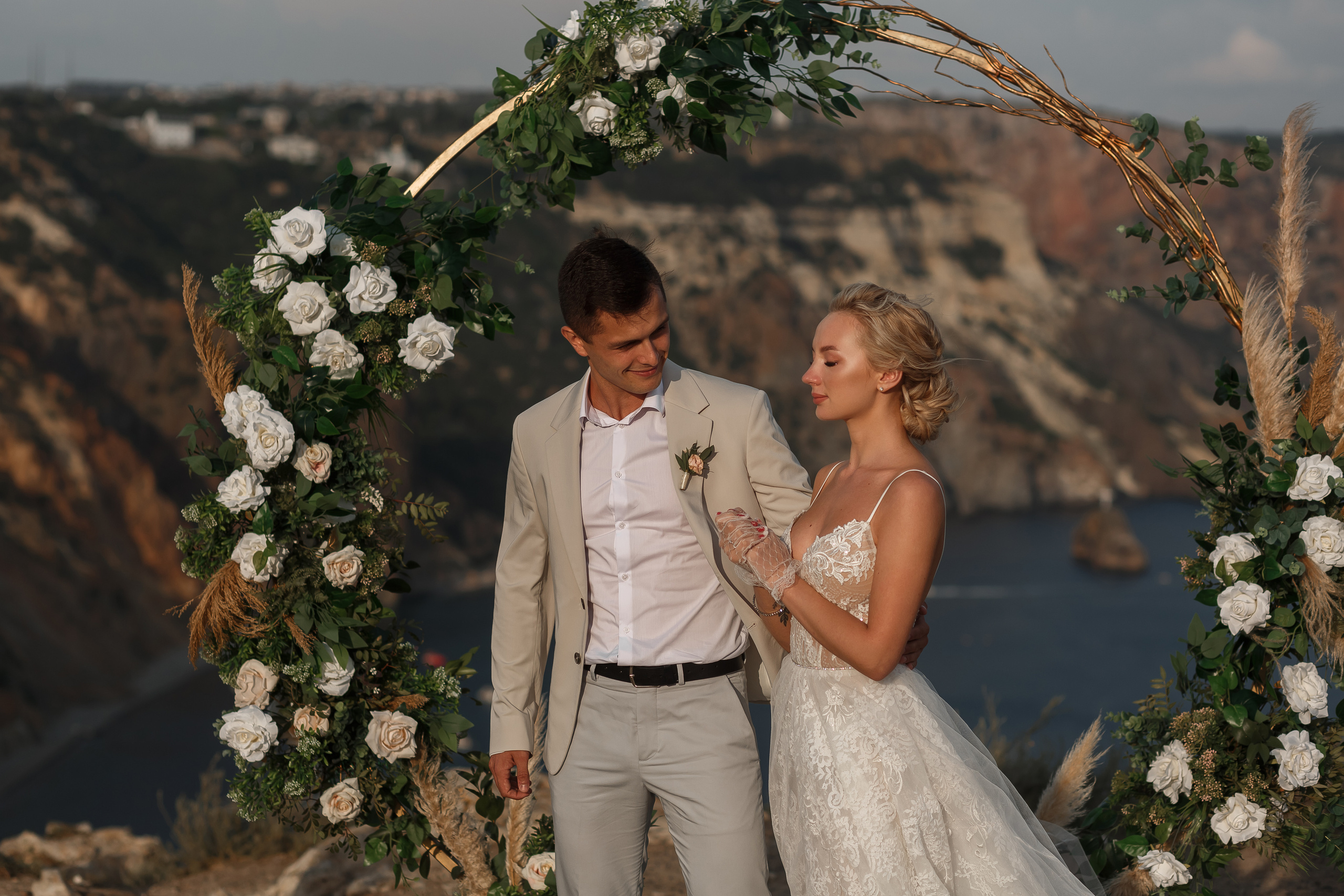 Свадьба для двоих полный день. Свадебный и семейный фотограф в Крыму и Севастополе Дарья Королева