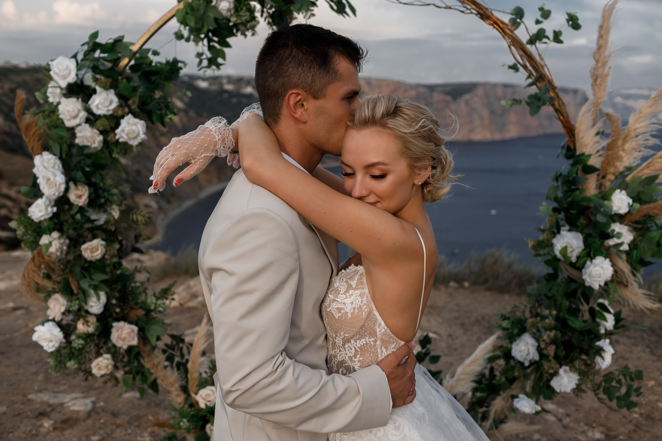 Свадьба для двоих полный день. Свадебный и семейный фотограф в Крыму и Севастополе Дарья Королева