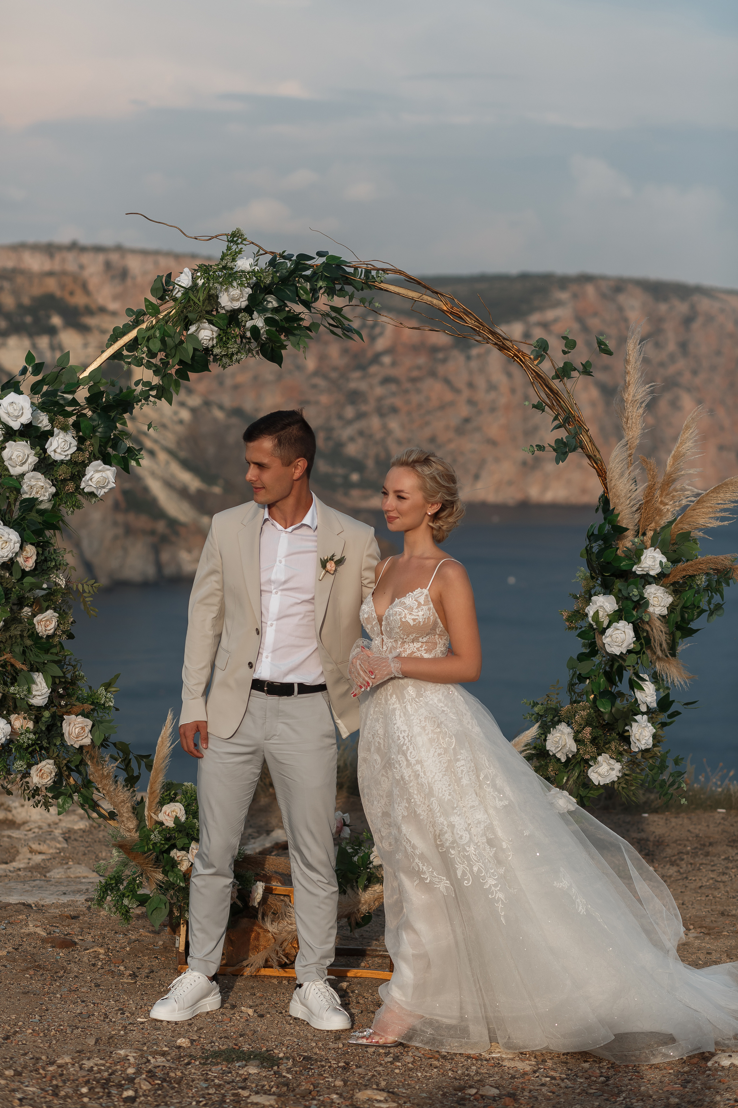 Свадьба для двоих полный день. Свадебный и семейный фотограф в Крыму и Севастополе Дарья Королева