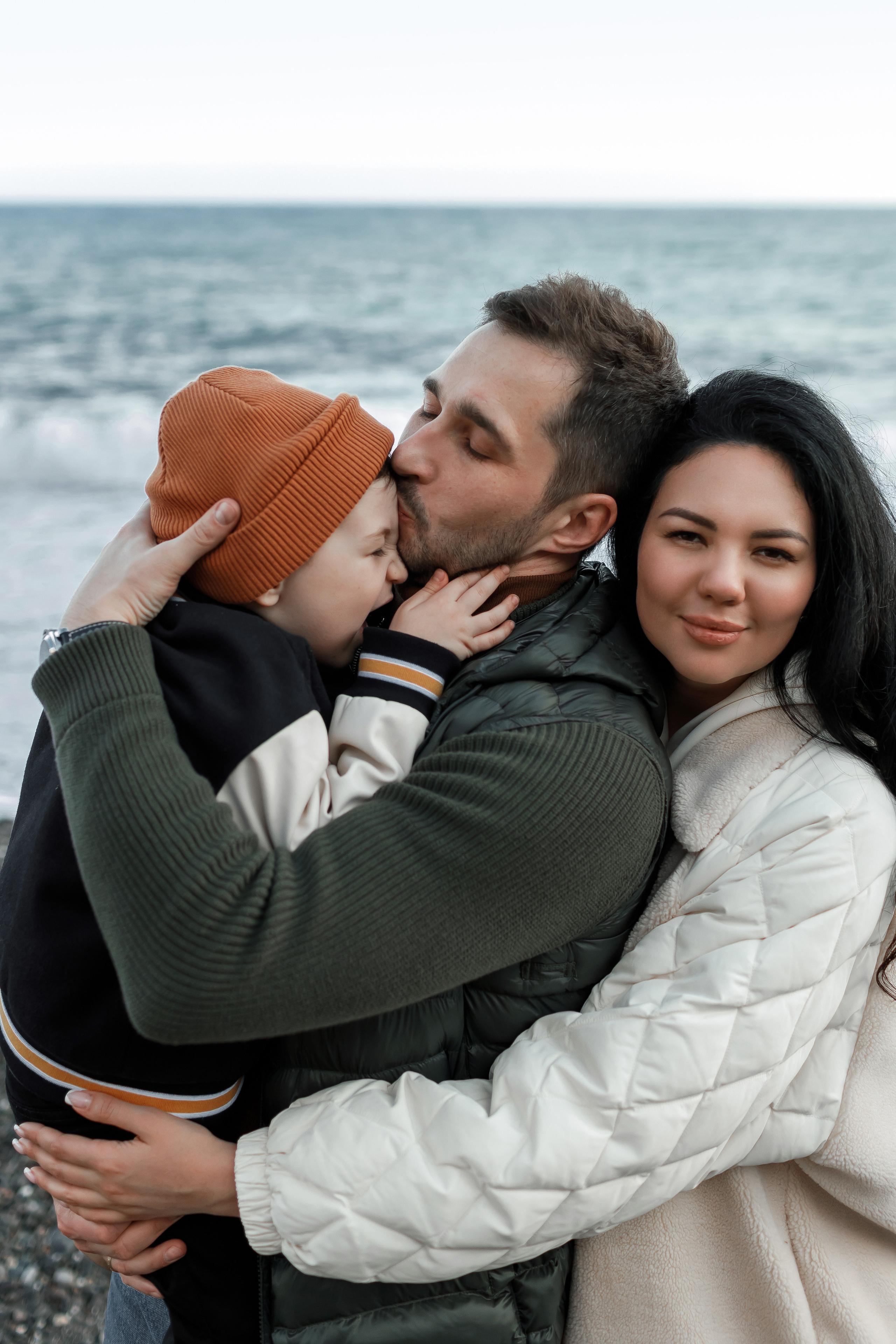 Семейная съёмка у моря. Свадебный и семейный фотограф в Крыму и Севастополе Дарья Королева