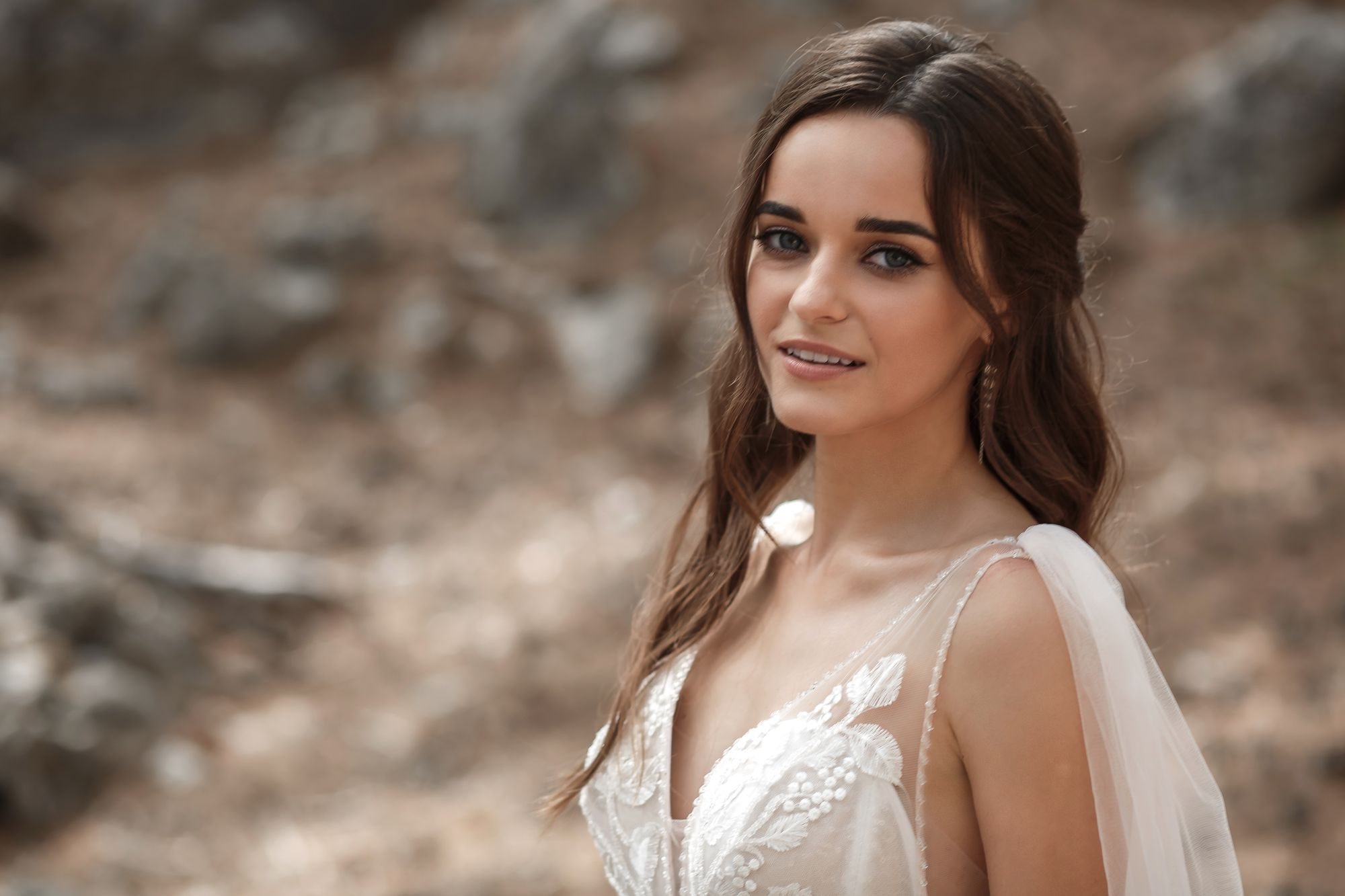 Свадебная прогулка в лесу. Свадебный и семейный фотограф в Крыму и Севастополе Дарья Королева