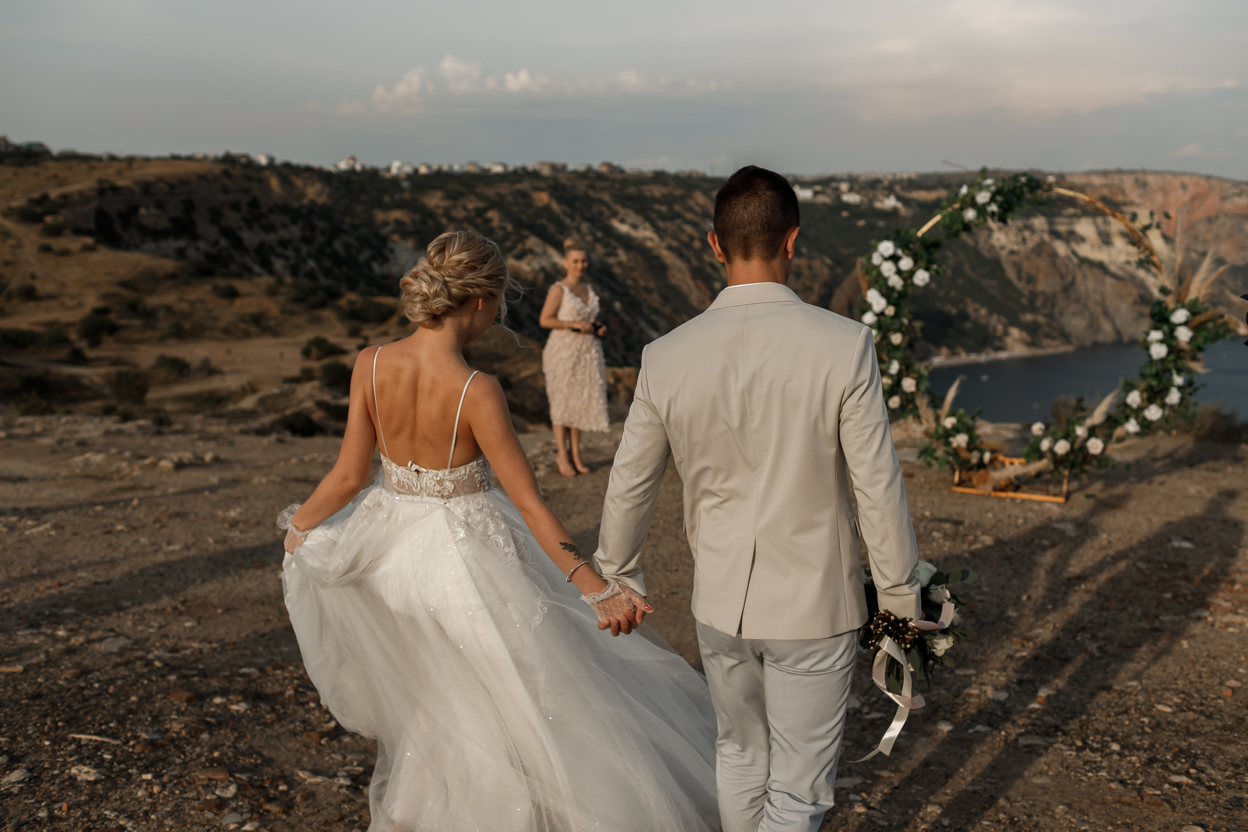 Свадьба для двоих полный день. Свадебный и семейный фотограф в Крыму и Севастополе Дарья Королева