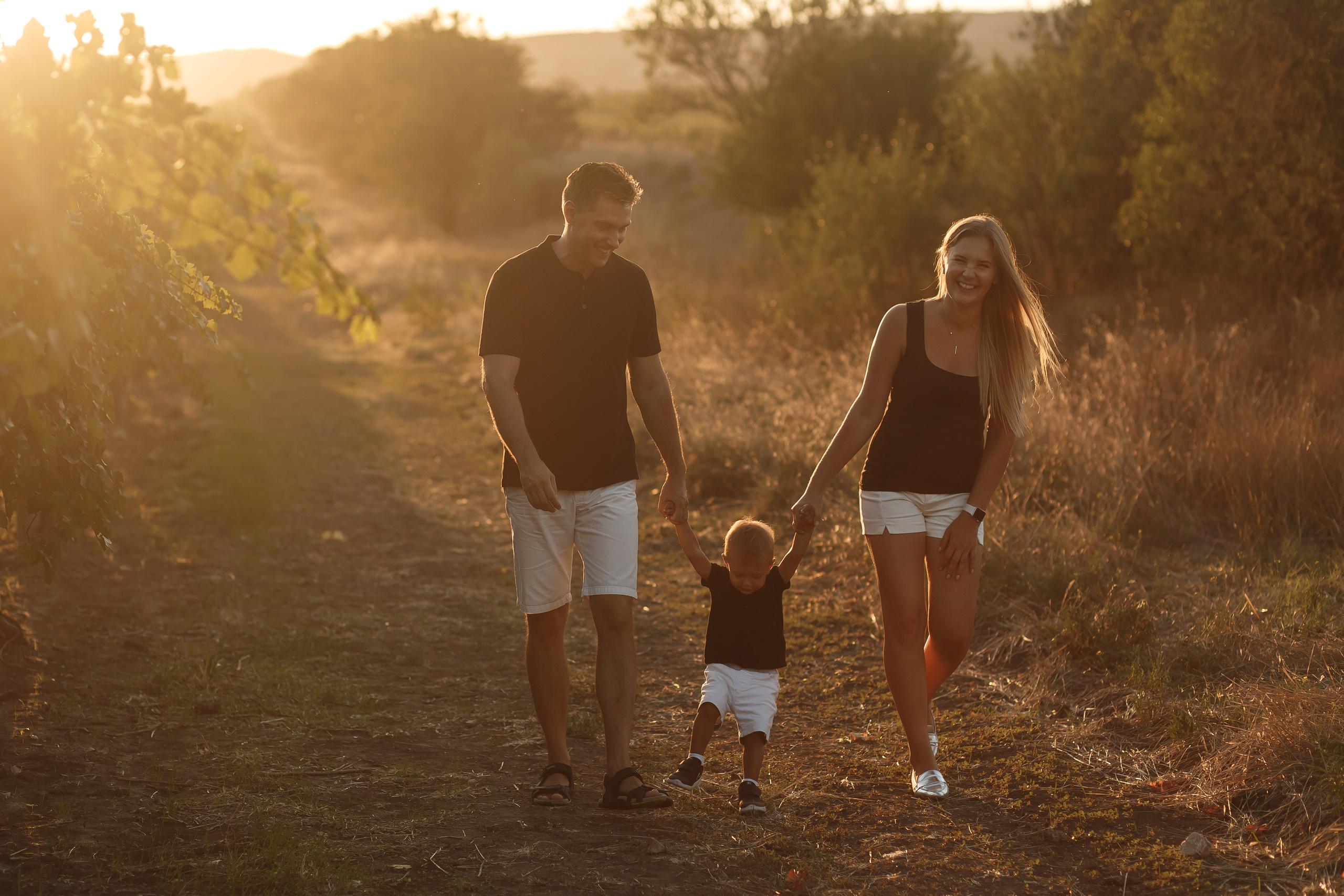 Съёмка в виноградниках. Свадебный и семейный фотограф в Крыму и Севастополе Дарья Королева