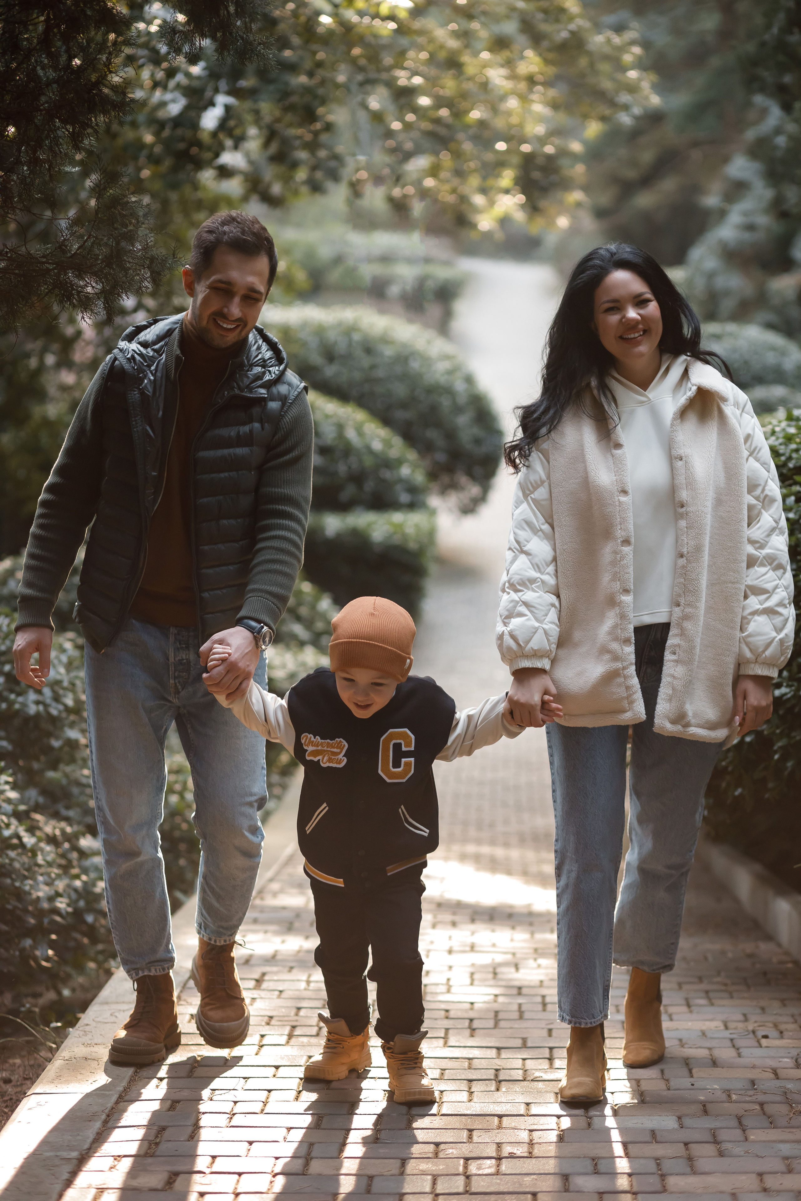 Семейная съёмка у моря. Свадебный и семейный фотограф в Крыму и Севастополе Дарья Королева