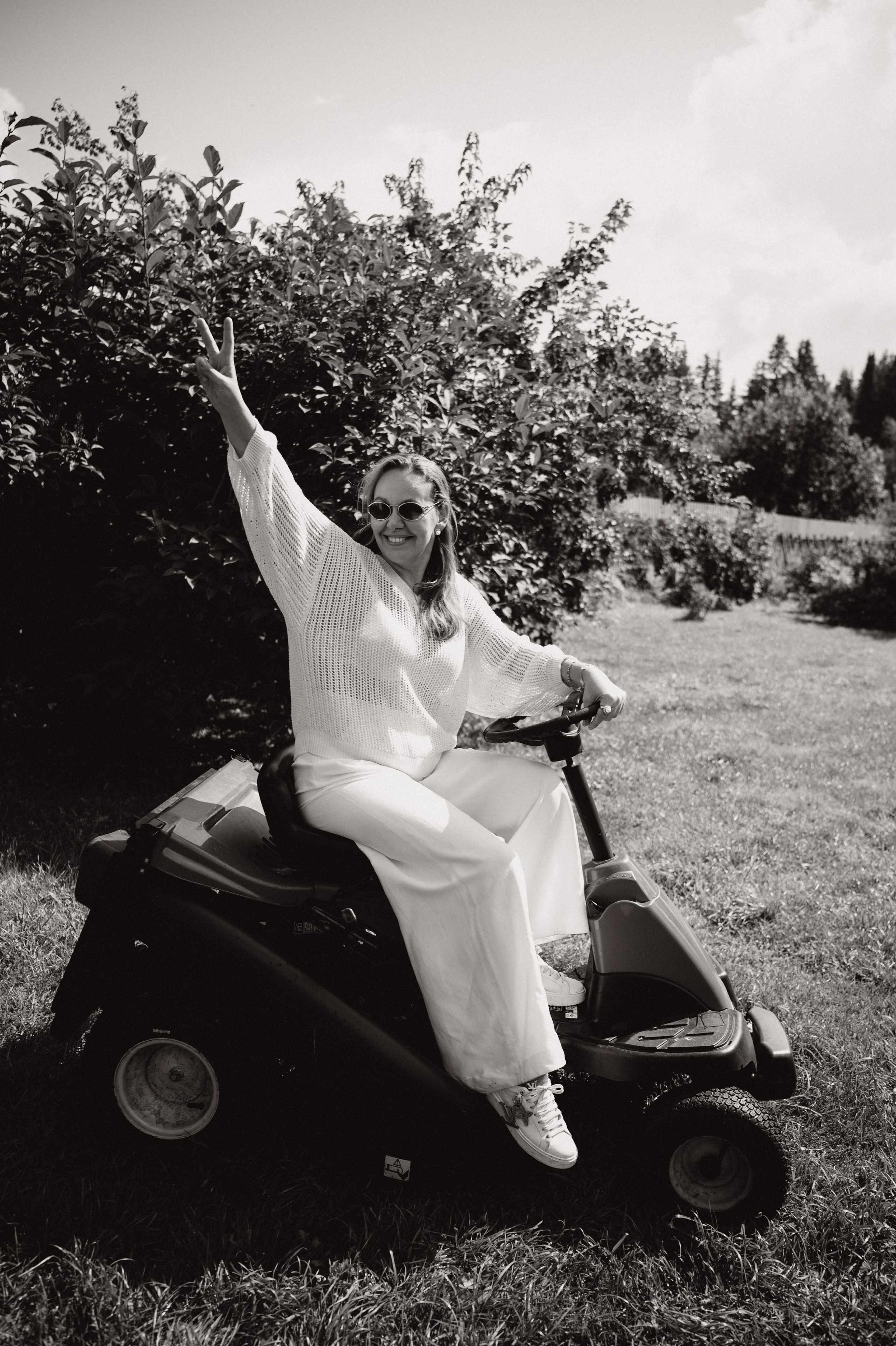 День рождения в летнем саду. Семейный свадебный фотограф Екатеринбург Первоуральск Шарнина Алёна