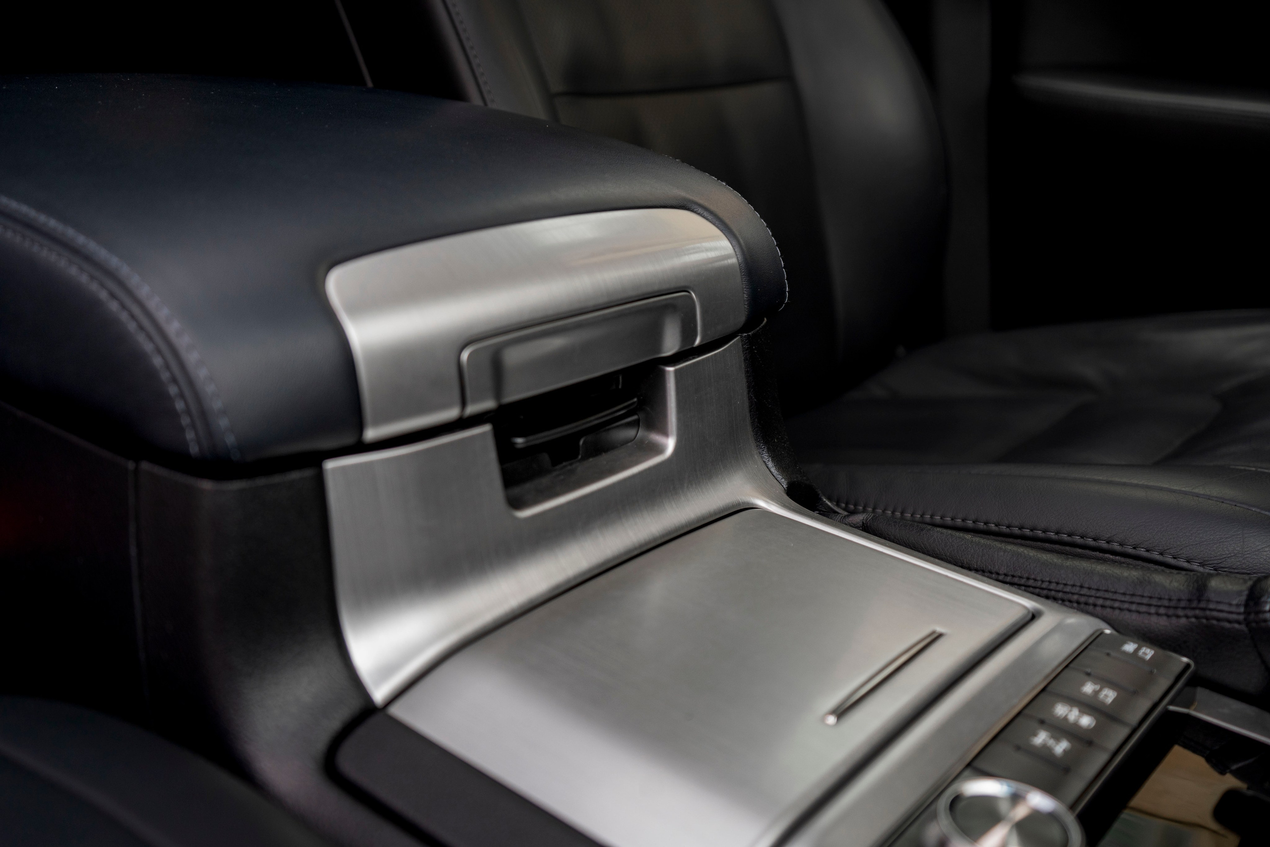 Toyota Land Cruzer 200