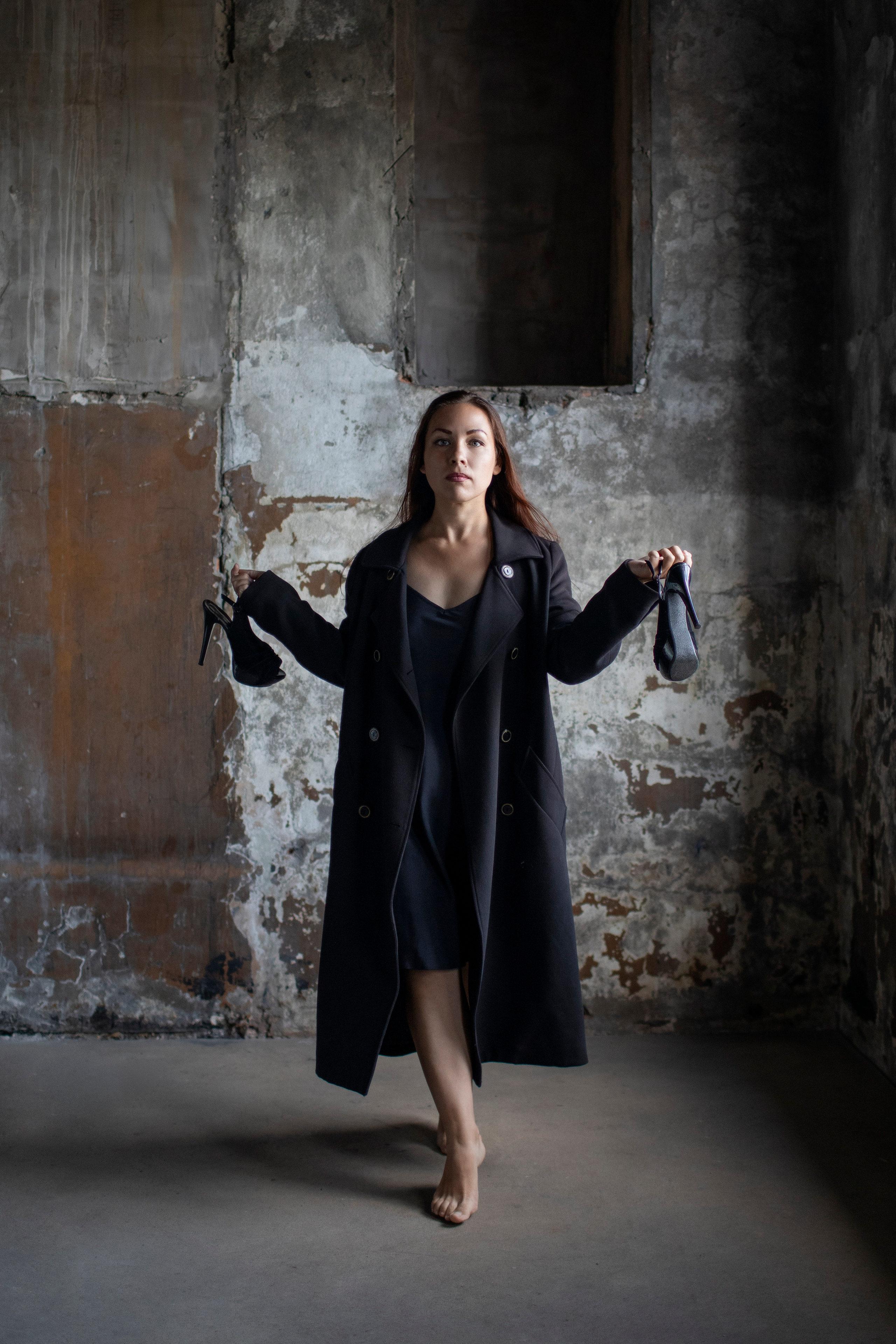 Чёрное пальто. Фотограф в Санкт-Петербурге