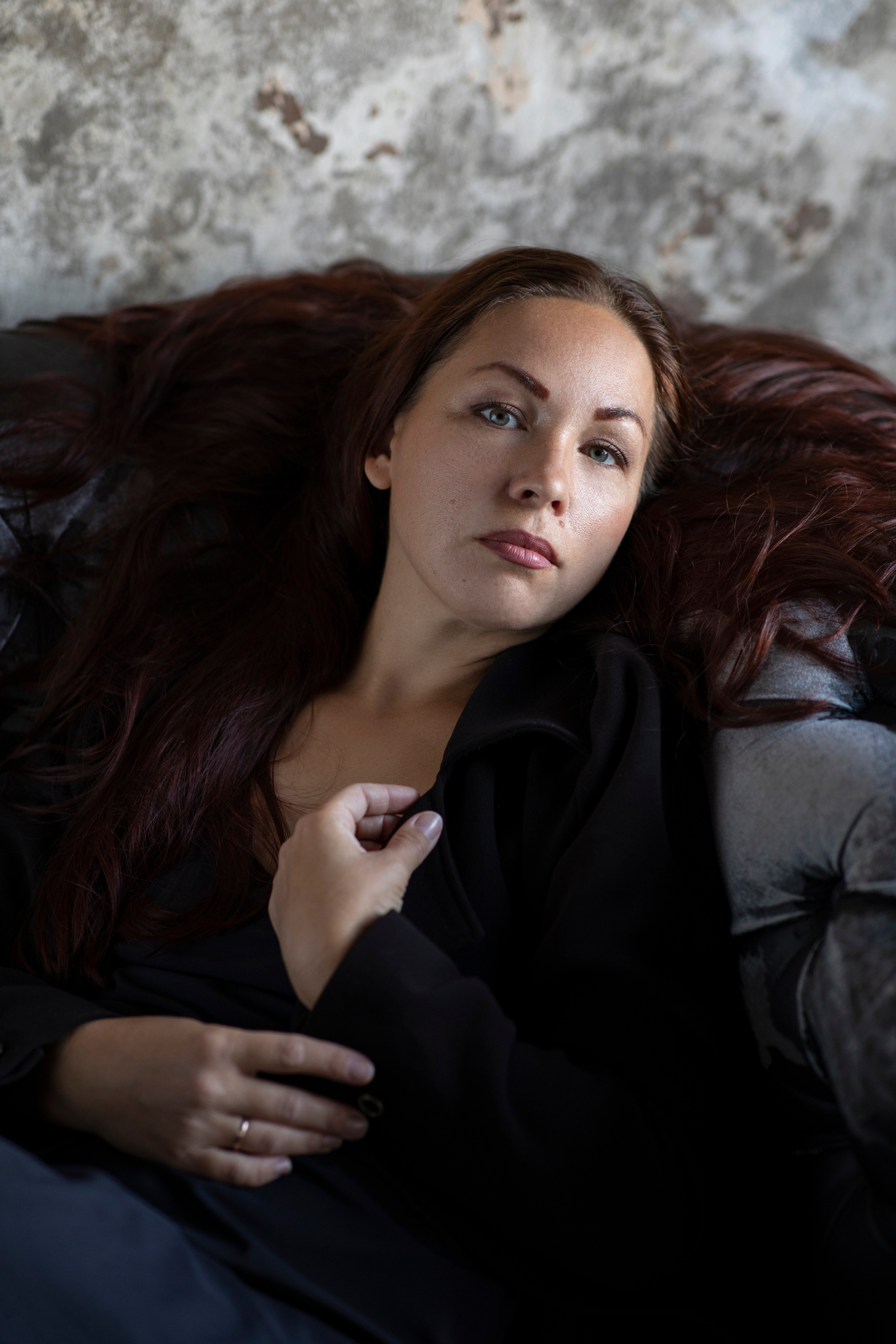 Чёрное пальто. Фотограф в Санкт-Петербурге