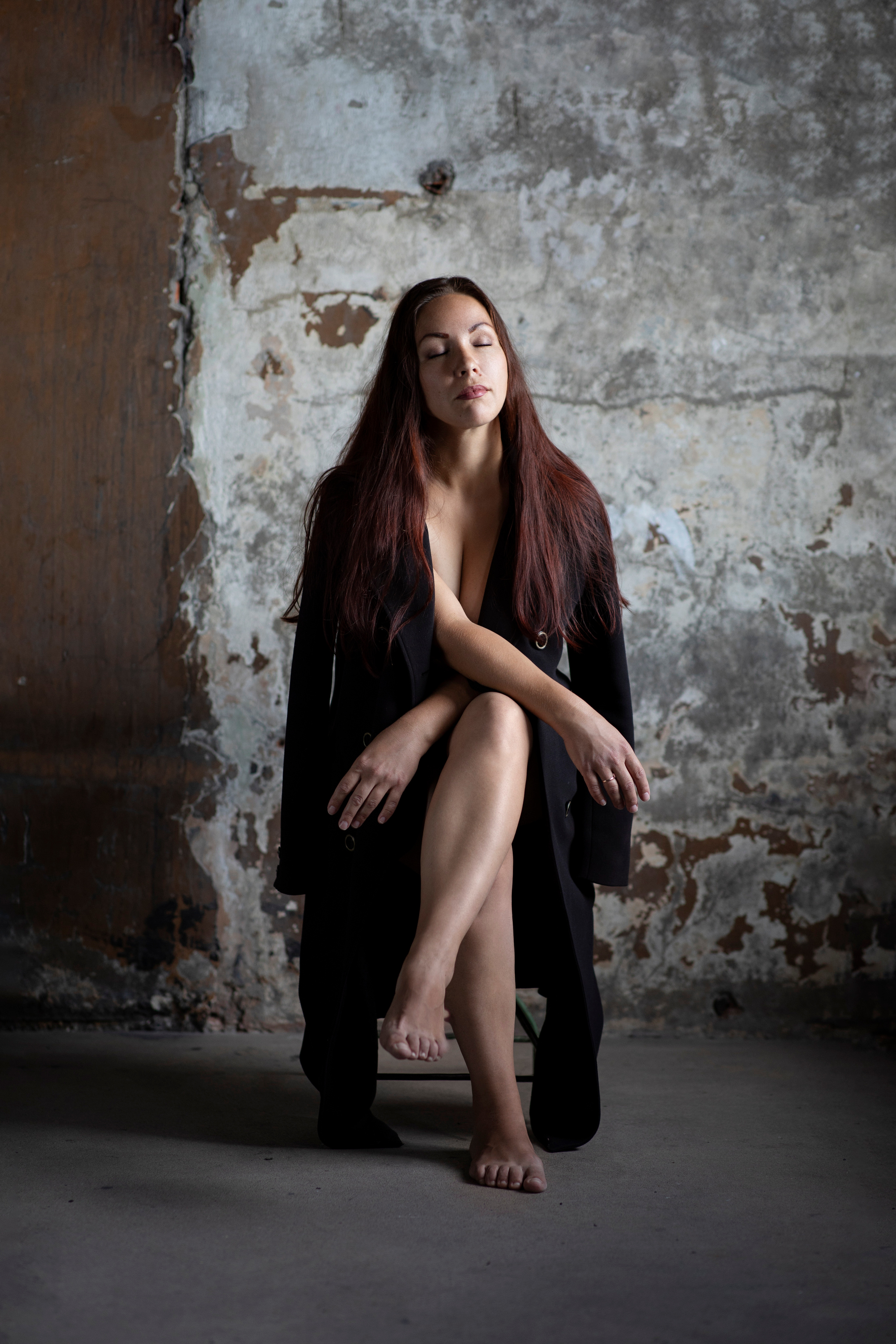 Чёрное пальто. Фотограф в Санкт-Петербурге