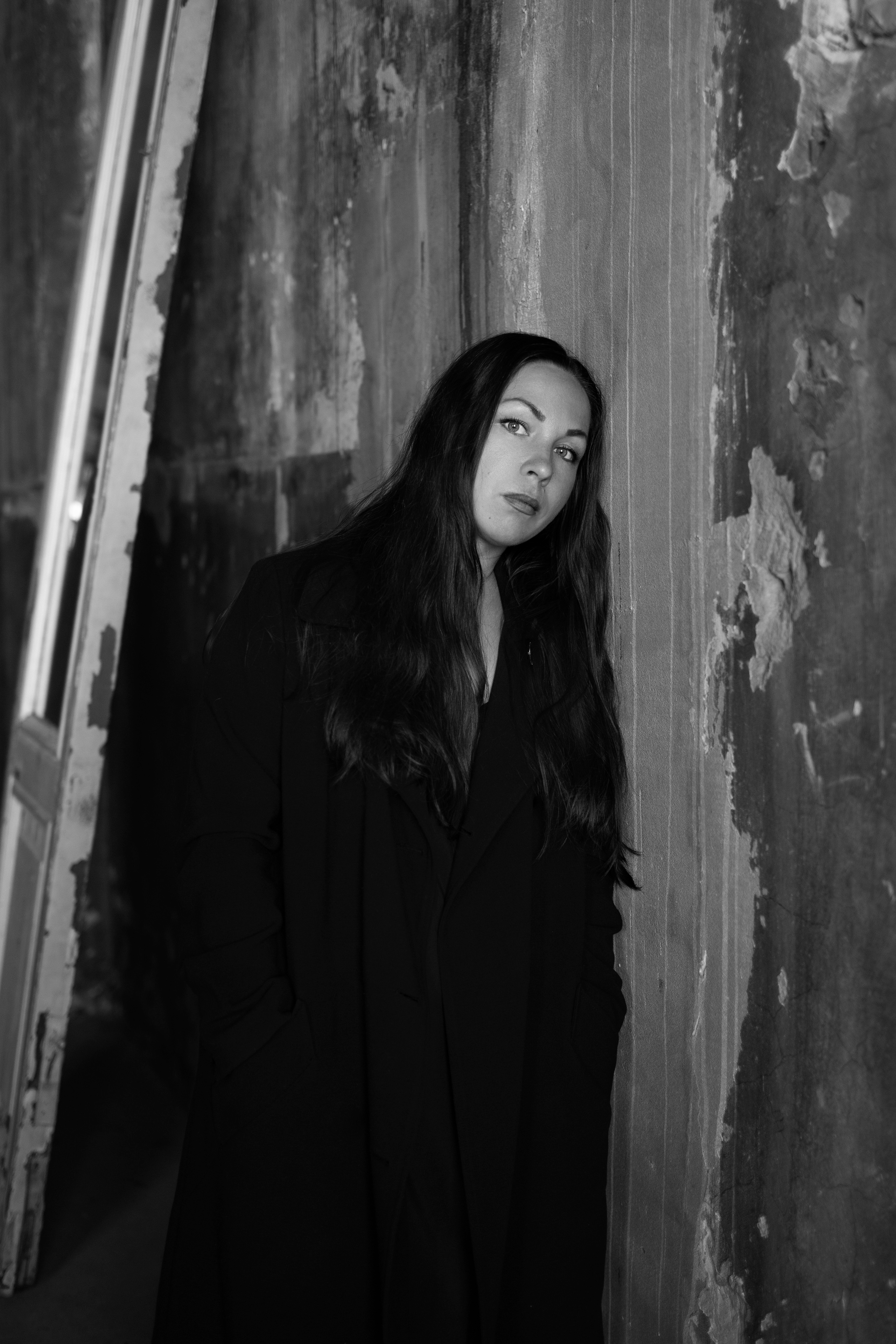 Чёрное пальто. Фотограф в Санкт-Петербурге