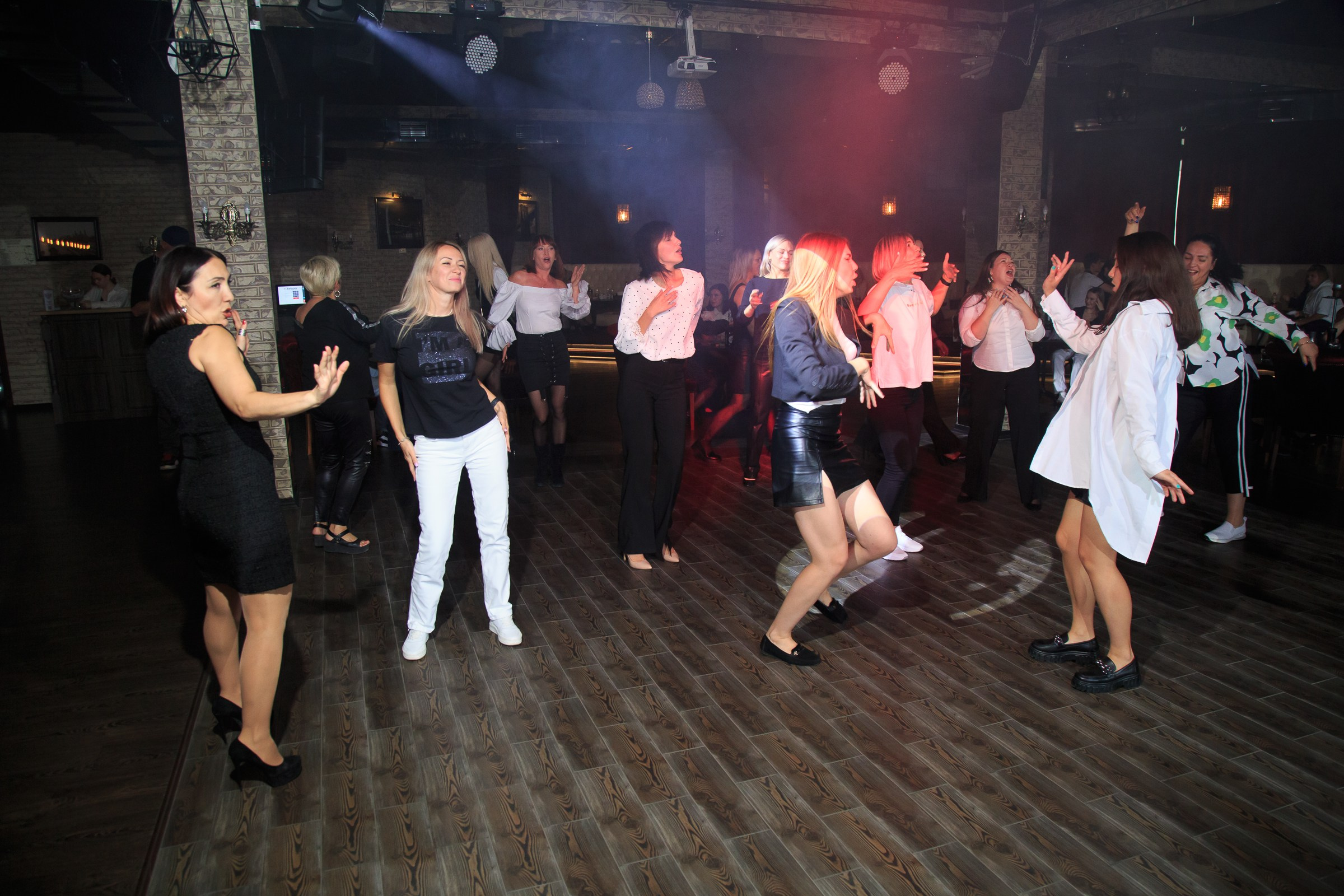 Открытие караоке клуба Mozguhose. Репортажный и свадебный фотограф Пятигорск и КМВ