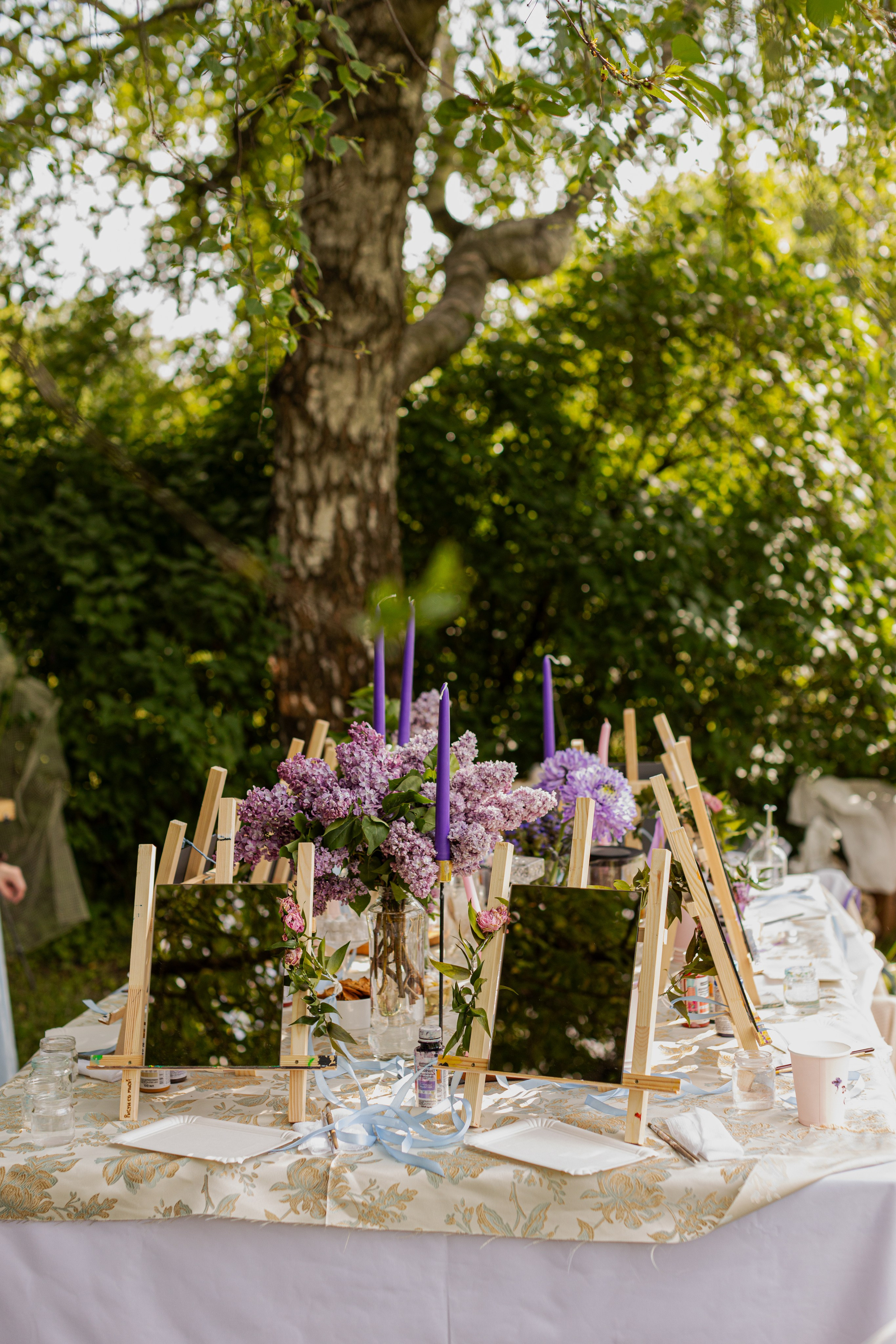 Мк Сирень на зеркале (девичник в парке). Анастасия Ракчеева Художник