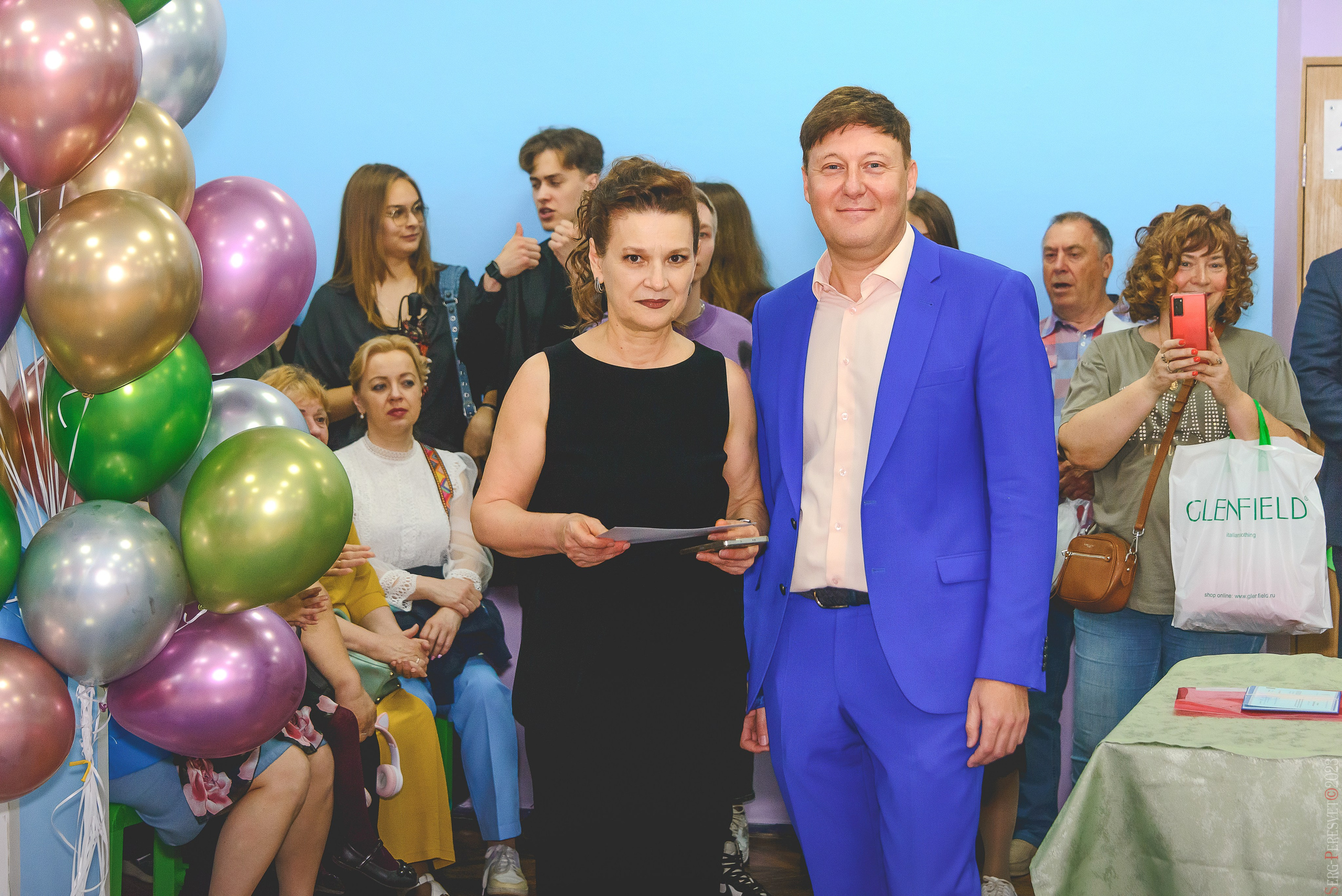 Выпускной 11 класс. Ваш фотограф на праздник в Москве, Раменском, Жуковском, Люберцах