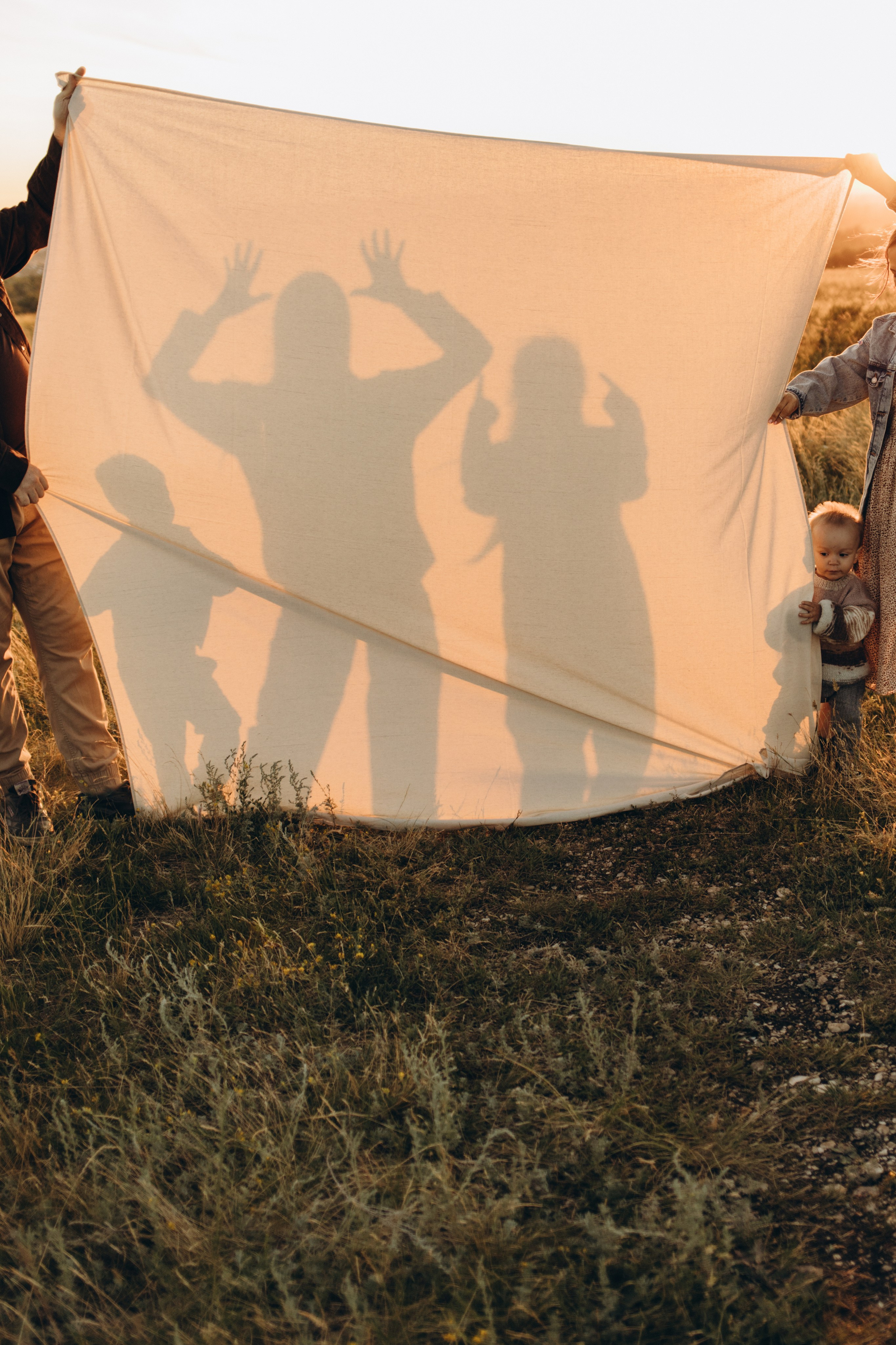 Саша, Лиля, Лолита, Амалия, Герман, Роберт и Рикки. Семейный фотограф в Москве Валерия Мясникова