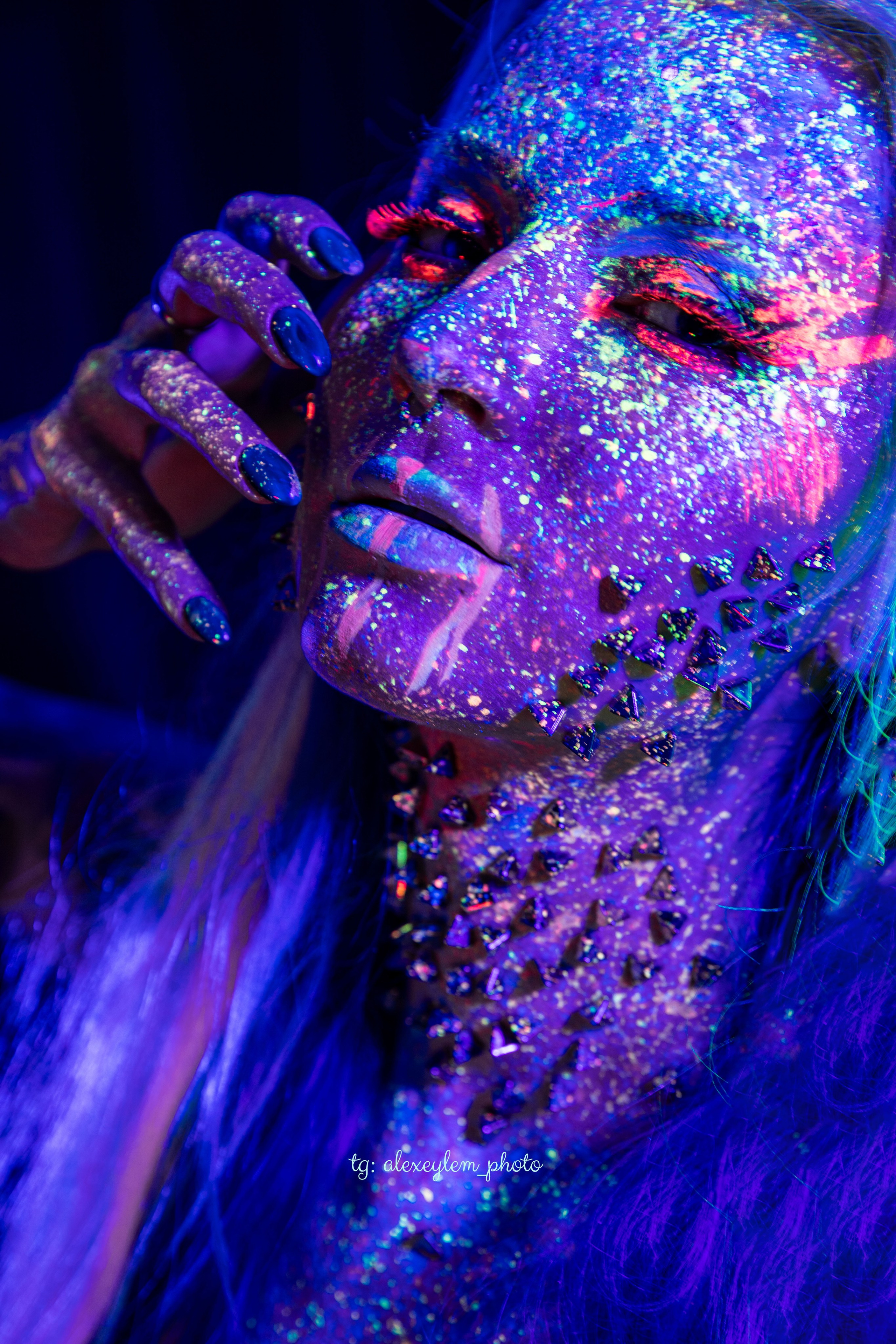 Обложка сингла. Креативный фотограф Алексей Лем