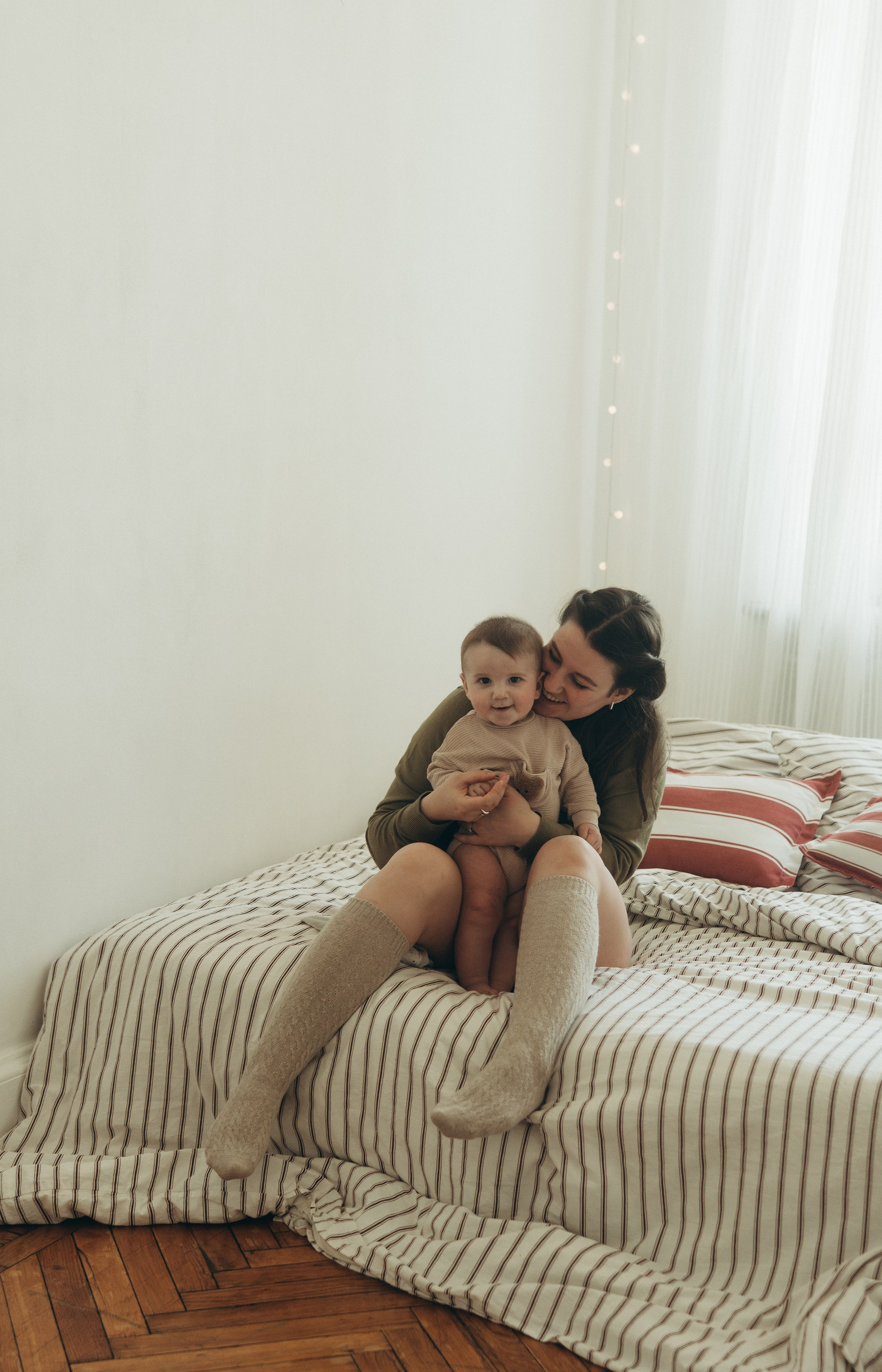Студийное материнство. Семейный, ньюборн фотограф, фотограф на роды в Москве, Виктория Тюльдюкова