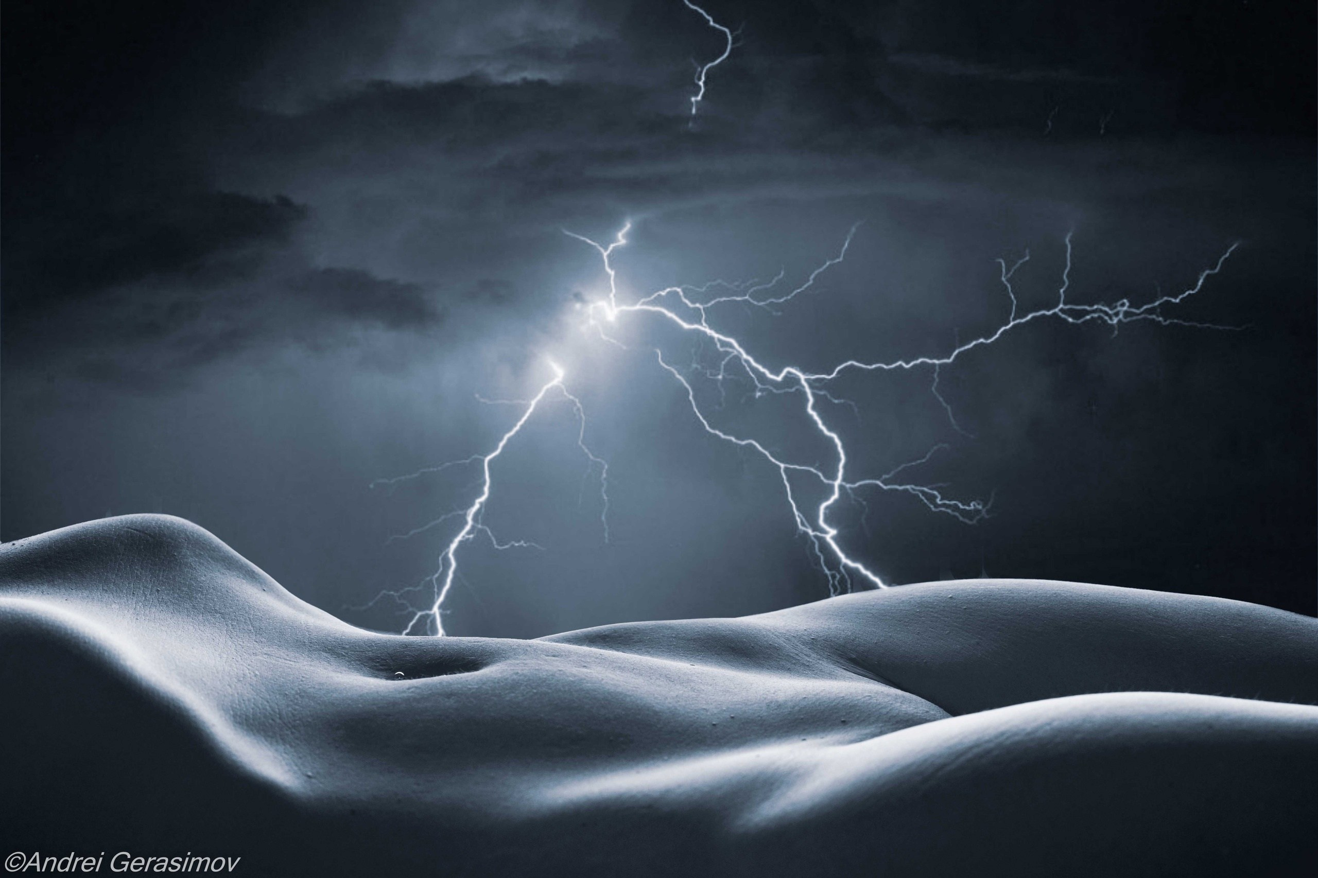 Эротика. Спортивный и женский фотограф и видеограф в Завидово и Конаково Андрей Герасимов