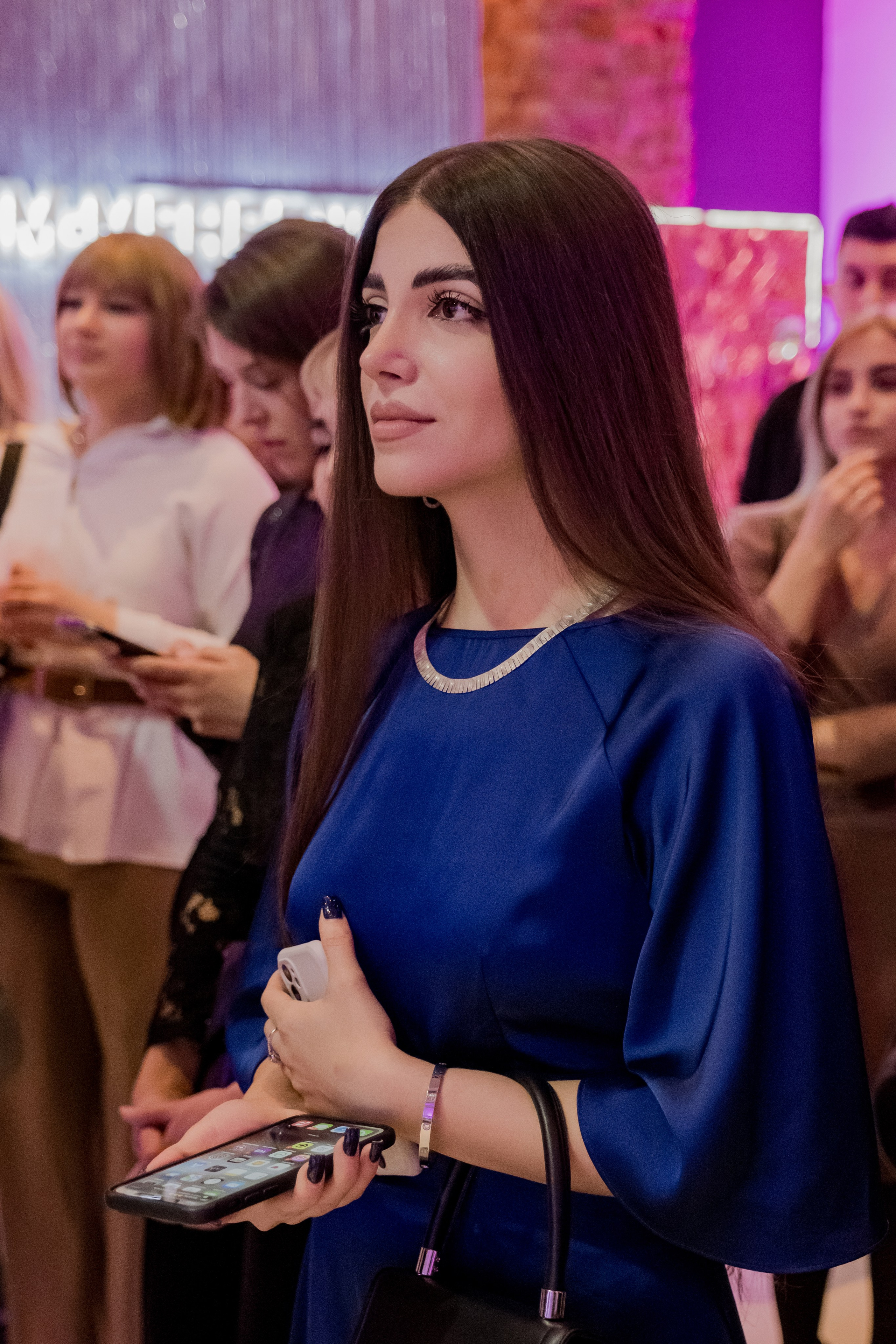 Выпускной онлайн-школы Шушанны Исраелян совместно с Анной Горбуновой. Репортажный фотограф Анастасия Ащепкова