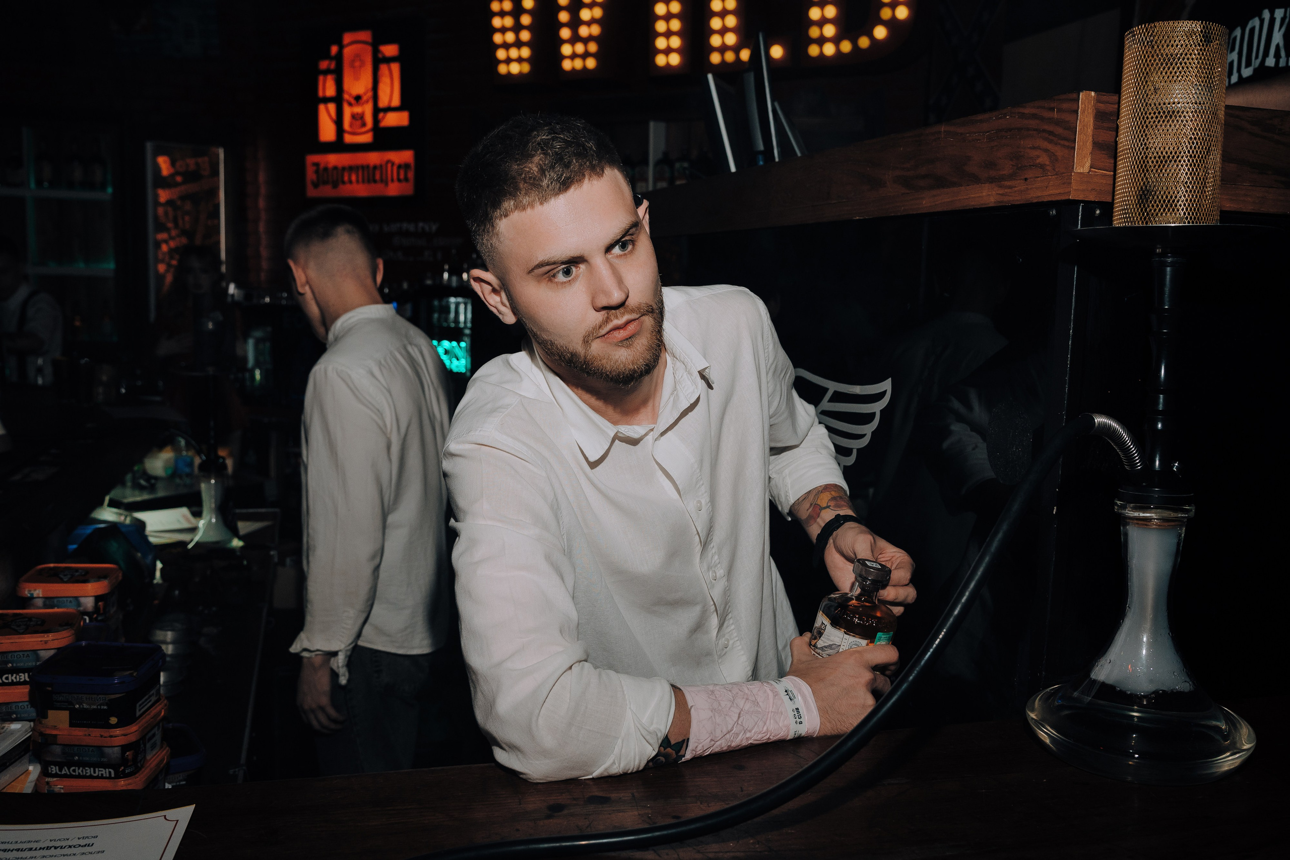 20 ЛЕТ МЕГАПОЛИС ЧЕЛЯБИНСК ХЕДЛАЙНЕР ЕЛКА. Репортажный фотограф Зуев Роман г. Челябинск