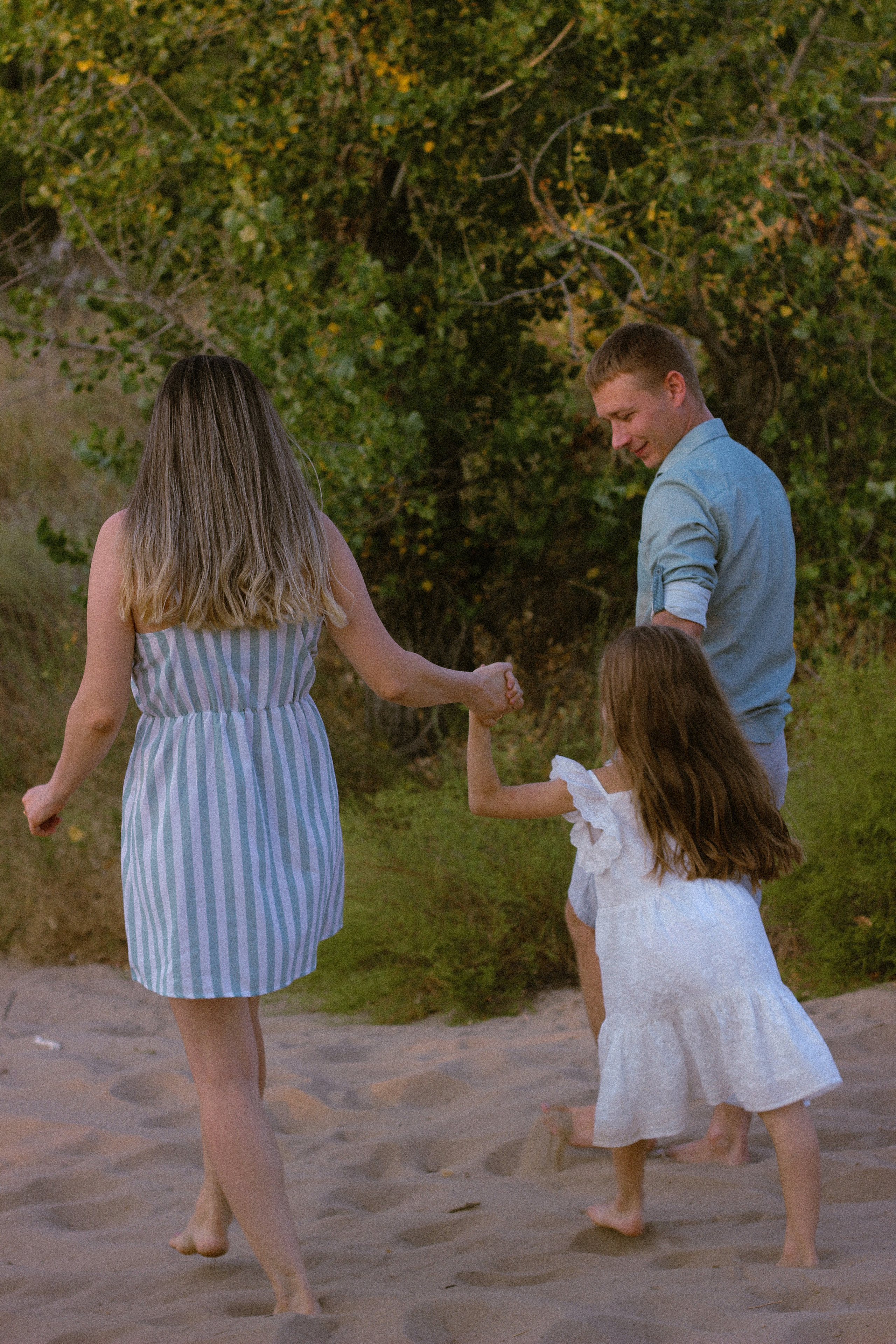 Лёня + Лена + Вета. Свадебный и индивидуальный фотограф в Волгограде Епихина Надежда