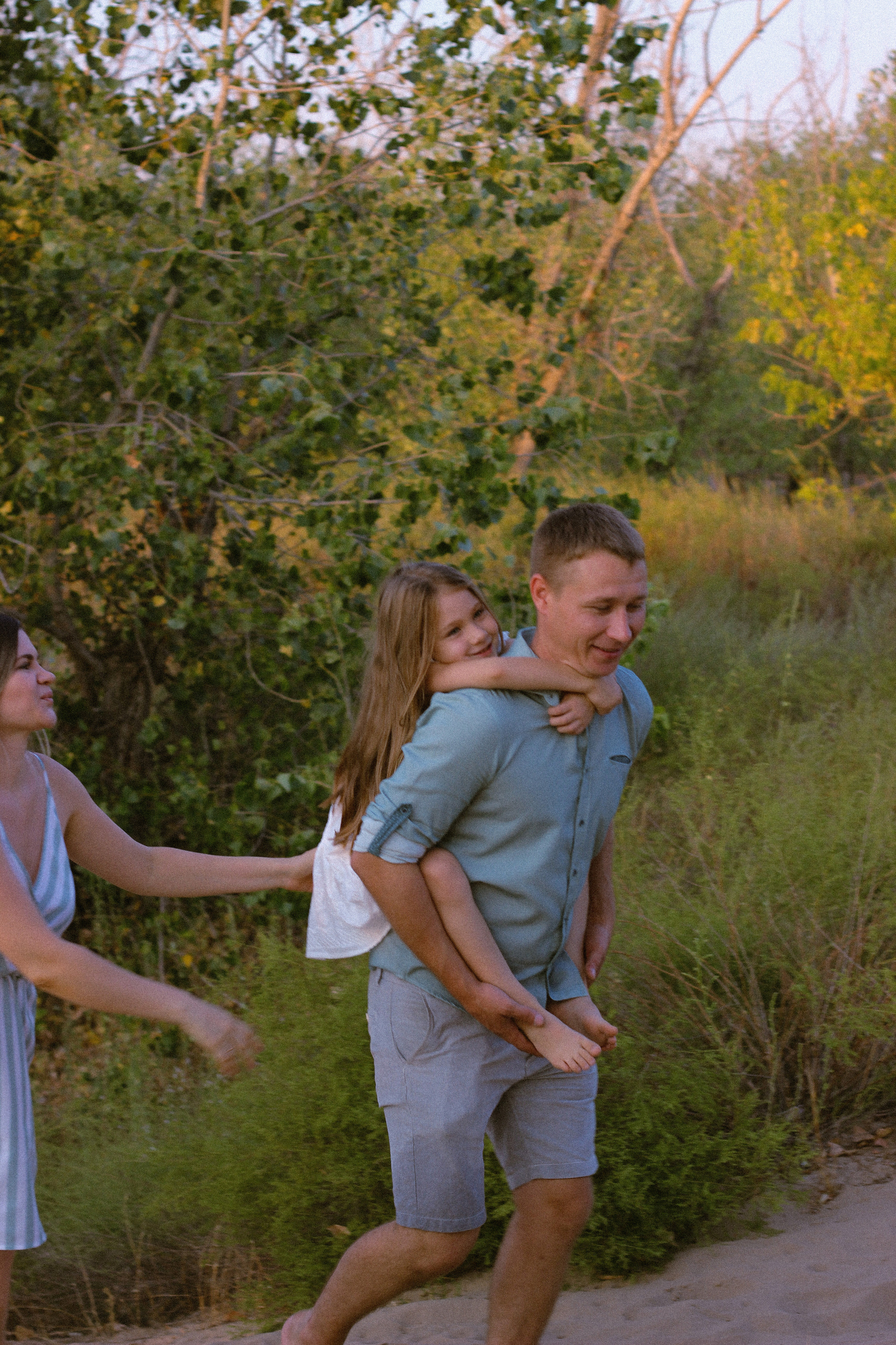 Лёня + Лена + Вета. Свадебный и индивидуальный фотограф в Волгограде Епихина Надежда